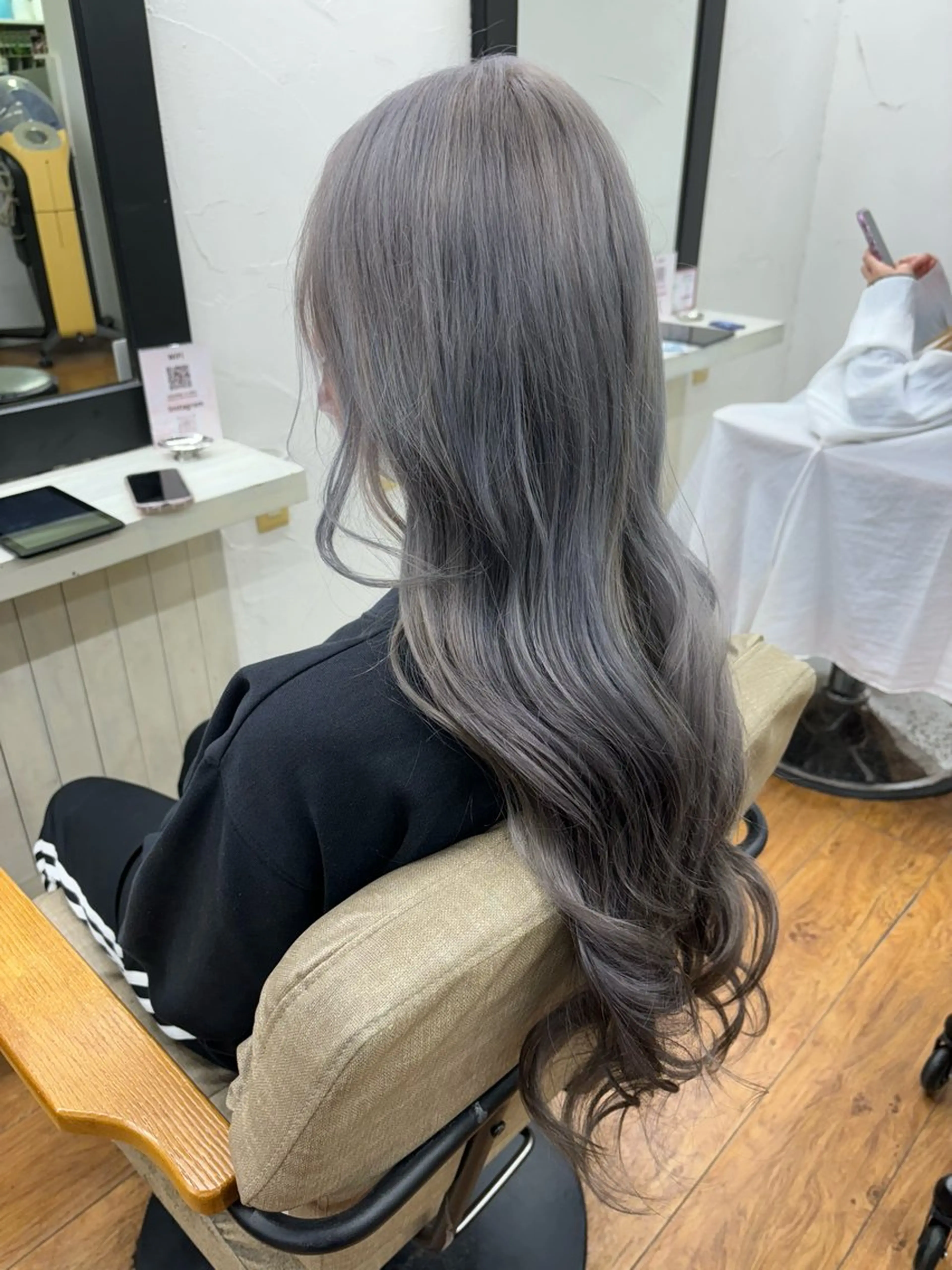 カラー ヘアカラー トリートメント 香野 優子のヘアスタイル