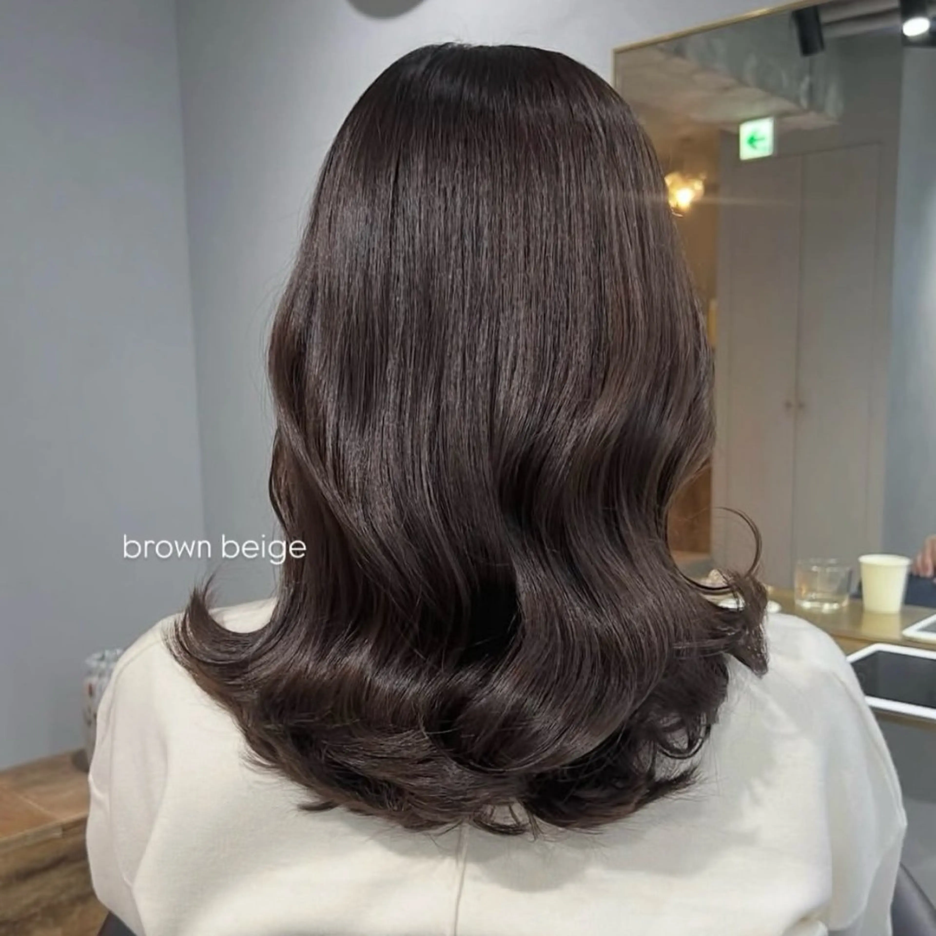 ミディアム カラー ヘアカラー トリートメント akane/ボブ /ブラウンベージュのヘアスタイル