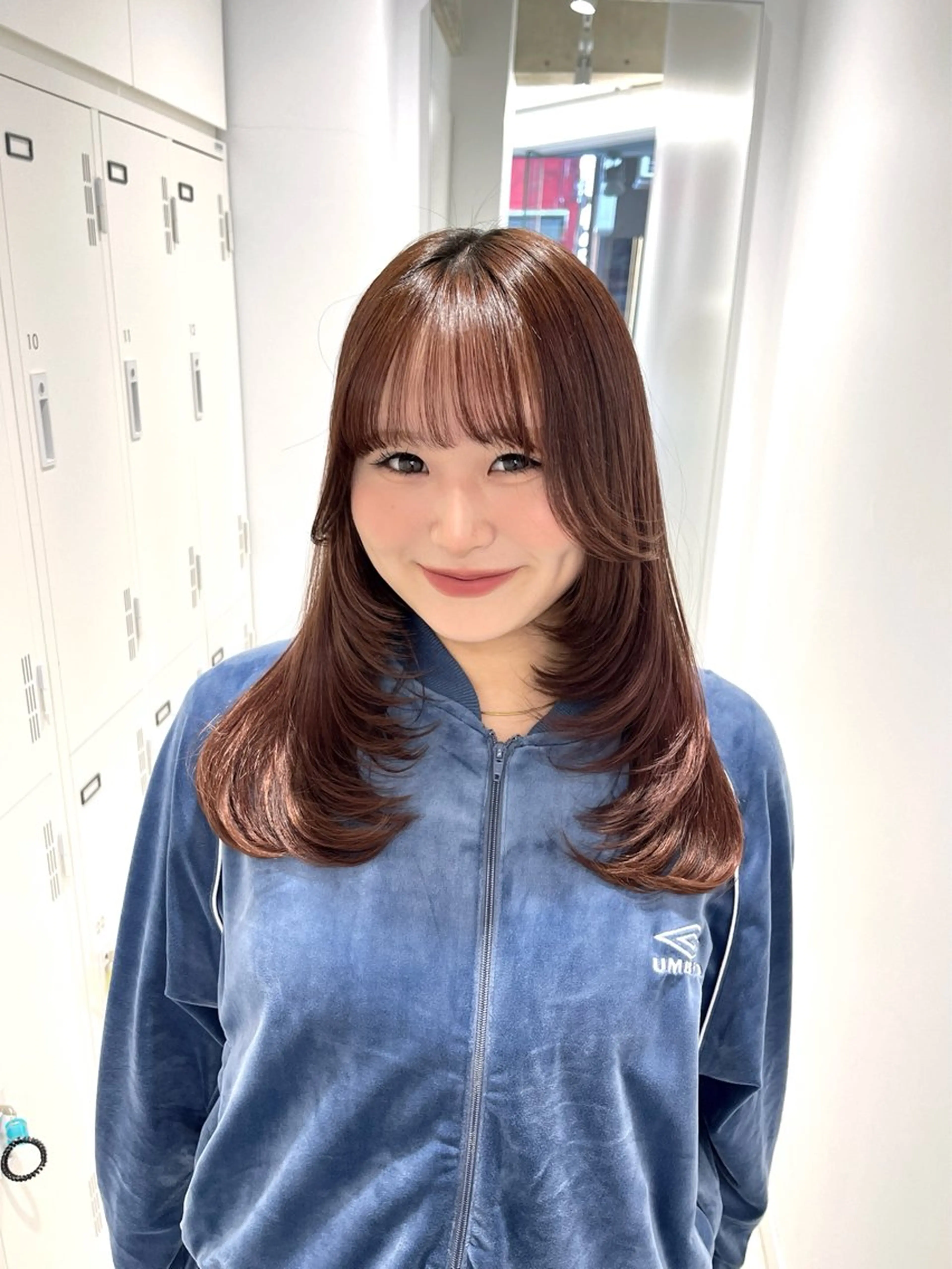 ロング カット 🇰🇷韓国ヘア🎀 レイヤー🤍MOEのヘアスタイル