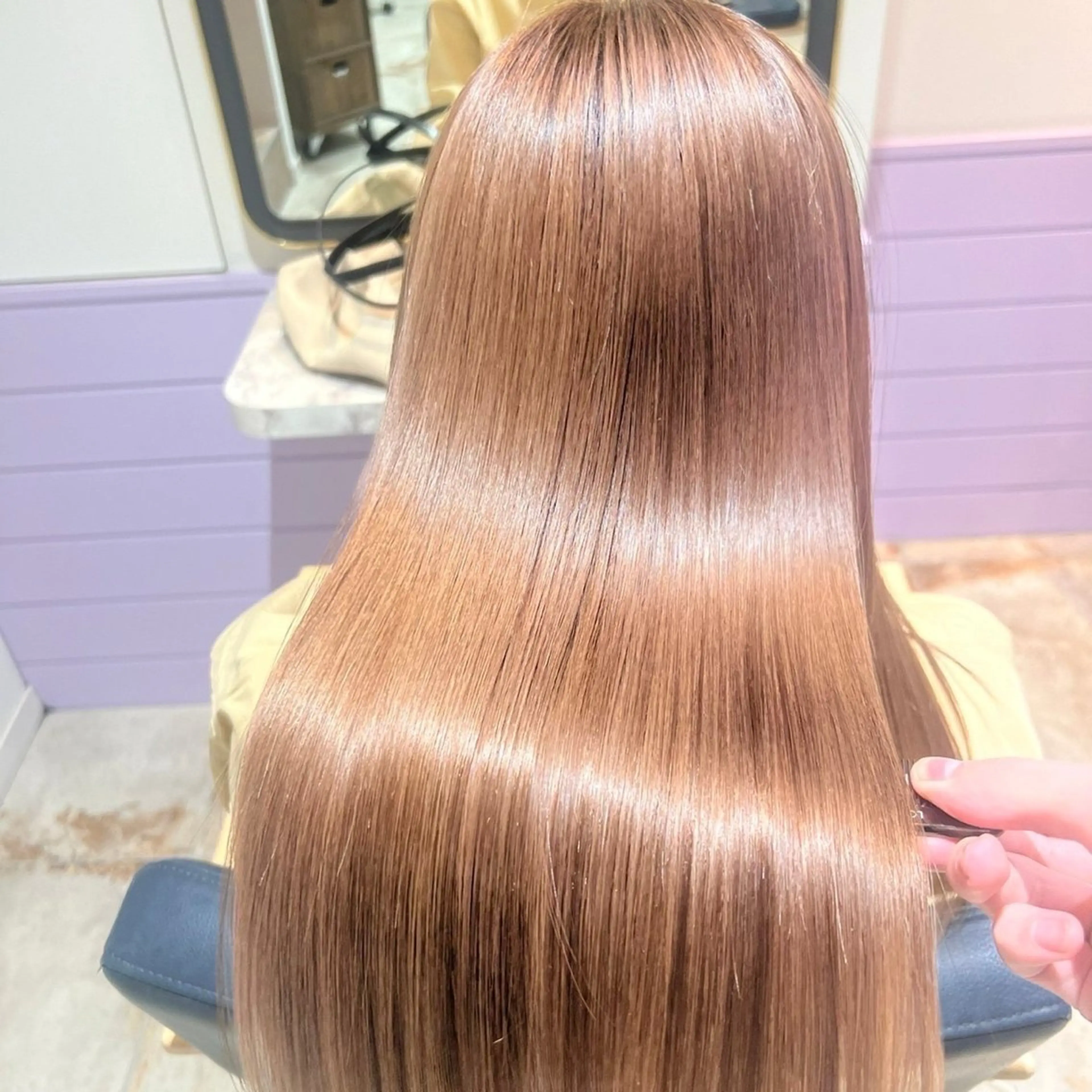 ロング ヘアカラー トリートメント 日向｜メンズ特化🔥 /レイヤーカット◎のヘアスタイル