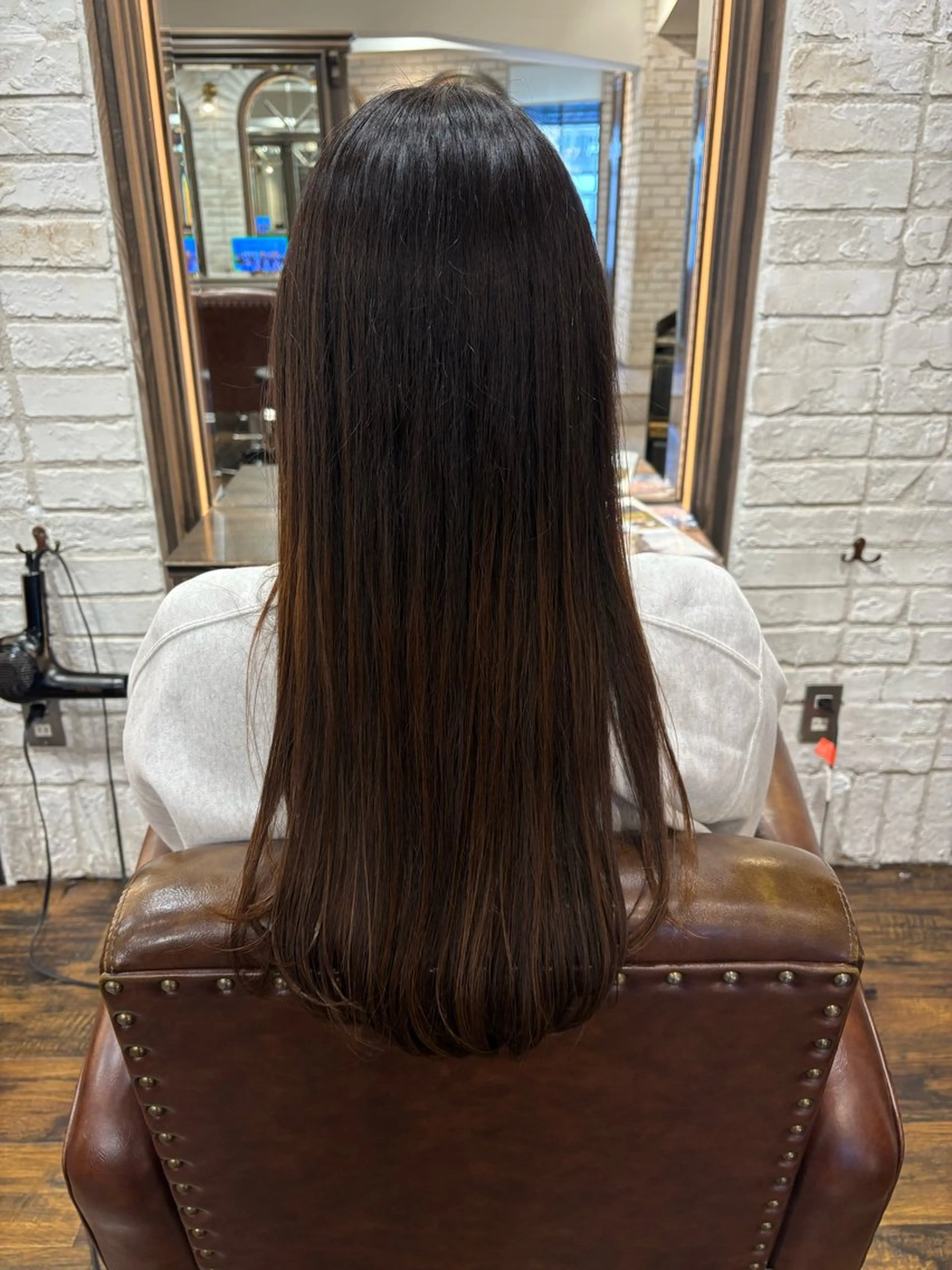 ロング noa 似合わせ︰ 透明感︰韓国風のヘアスタイル