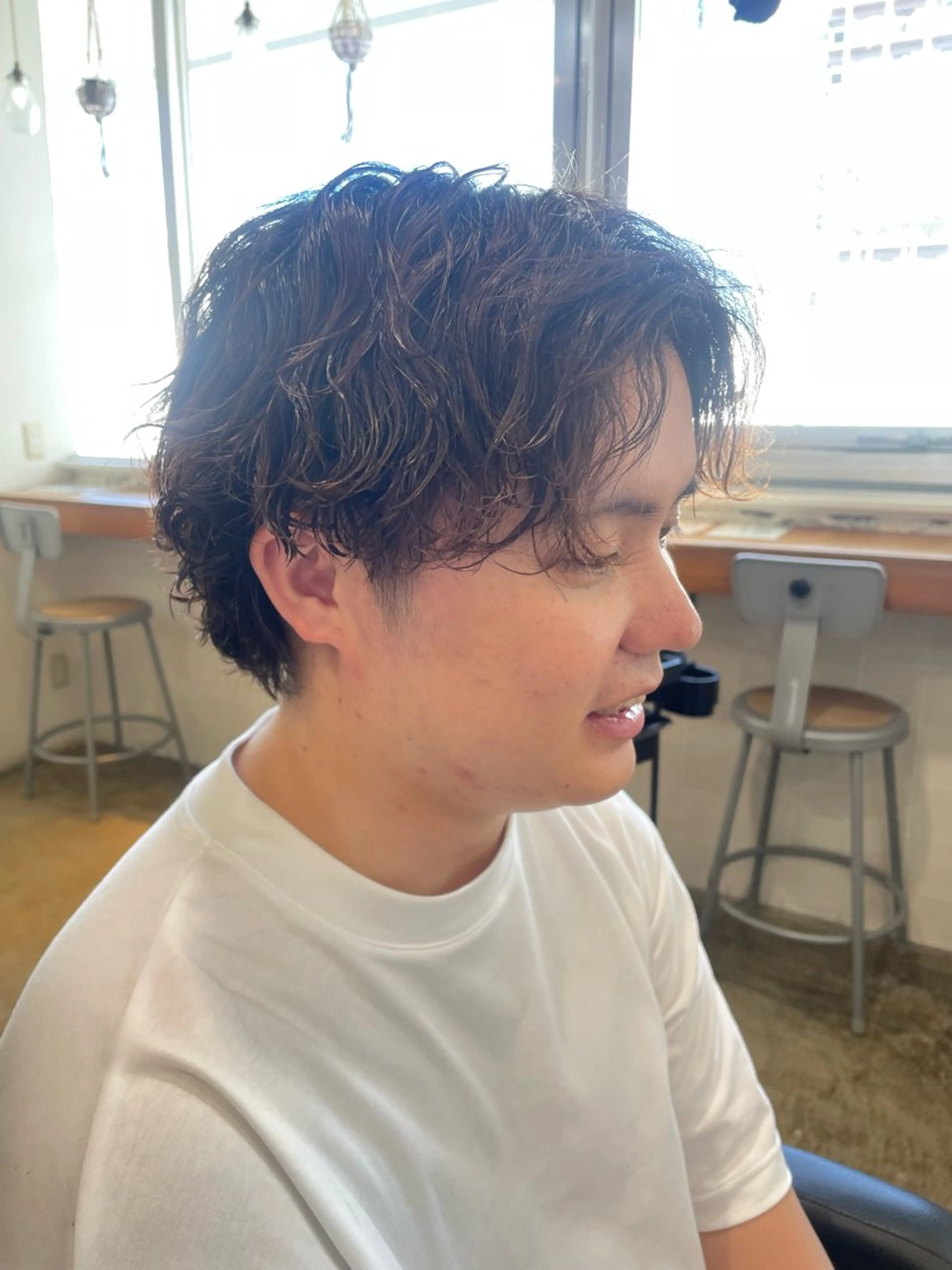 ミディアム パーマ メンズ ミディアムパーマ メンズパーマ 波巻きパーマ 韓国ヘア/wカラー レイヤー/RIN🎀のヘアスタイル