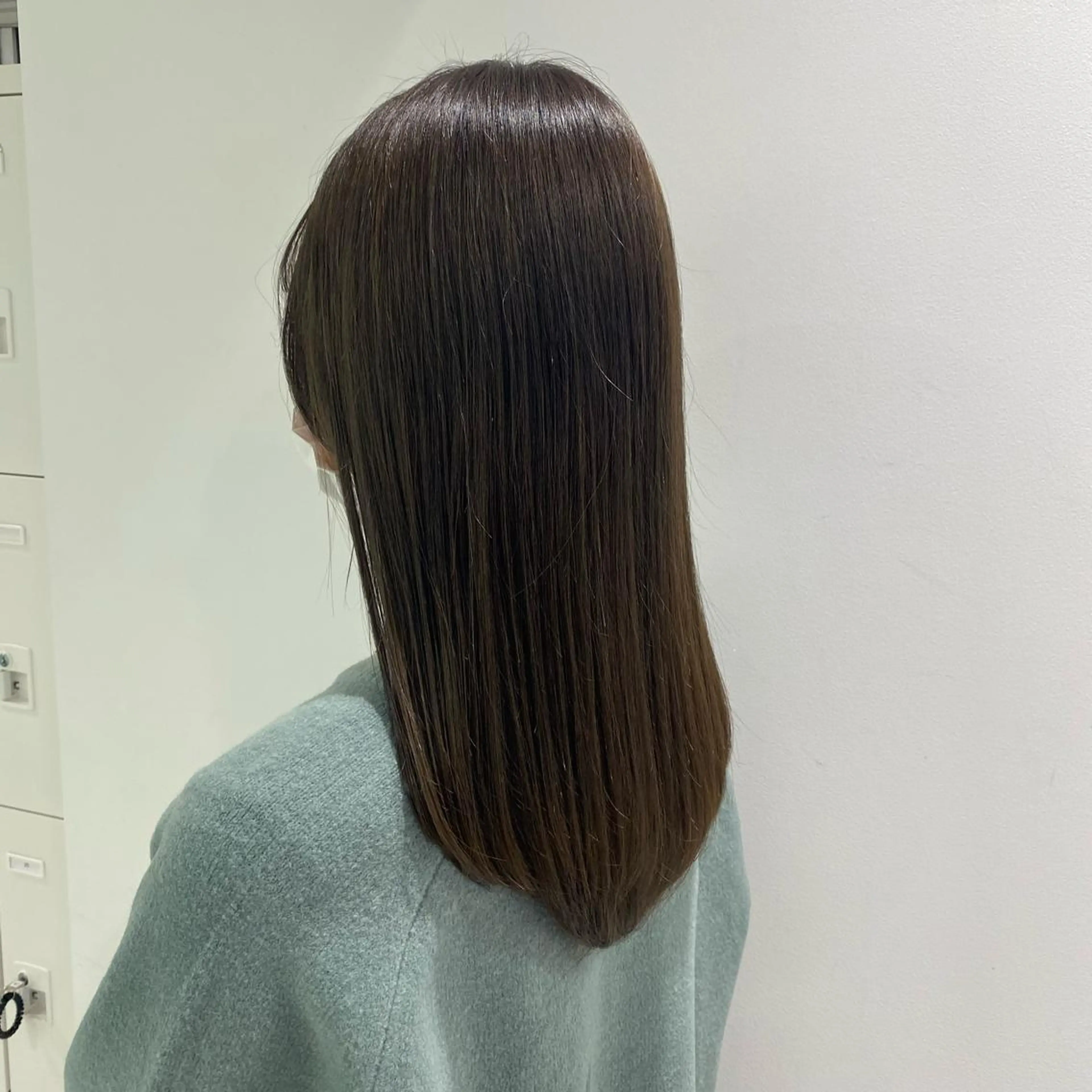 ロング カラー パーマ ヘアアレンジ メンズ キッズ ネイル マツエク・マツパ ベージュカラー オリーブベージュ 💖横浜ブリーチなし 💖MIHOのヘアスタイル