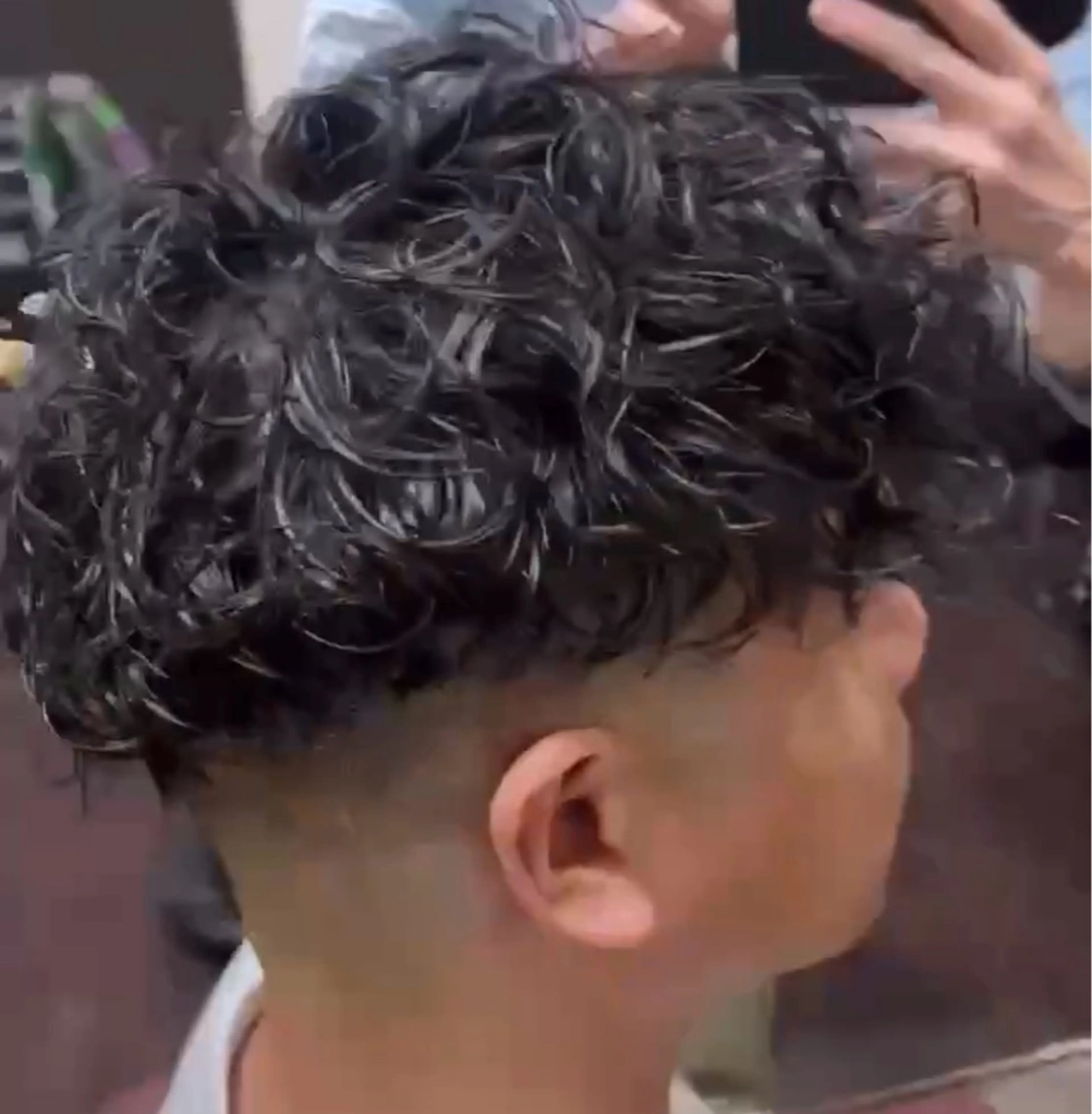 【U24限定】カット+波巻きウェーブパーマの写真