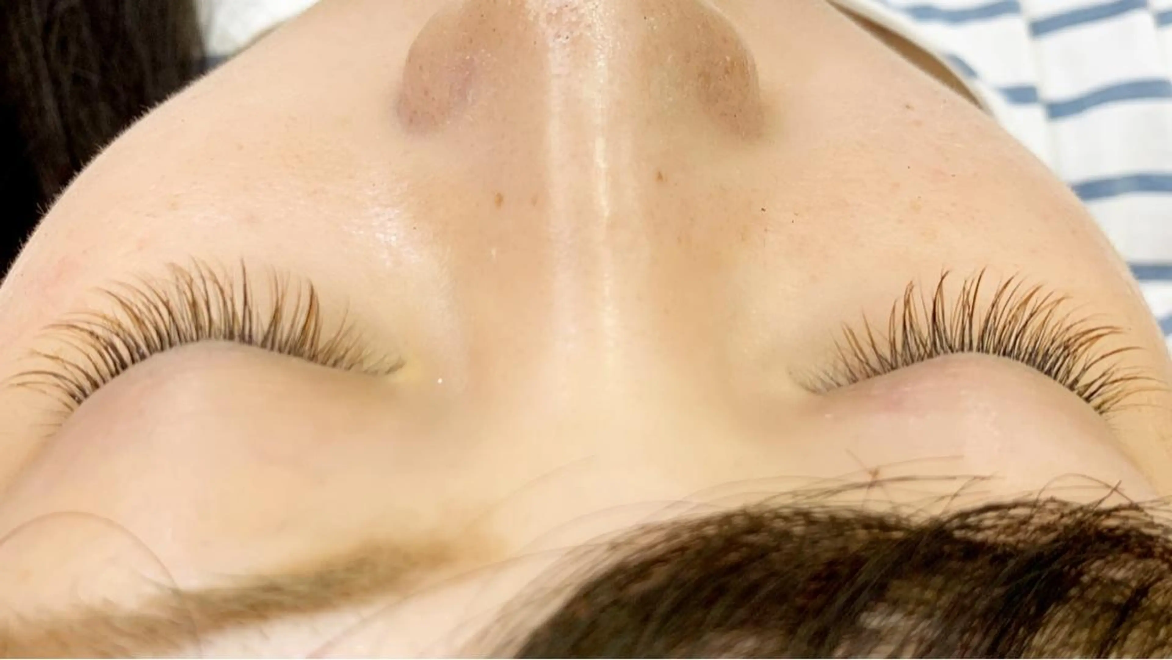 マツエク・マツパ カラーマツエク Bianca大野🌟 まつげパーマ/眉毛のマツエク・マツパデザイン