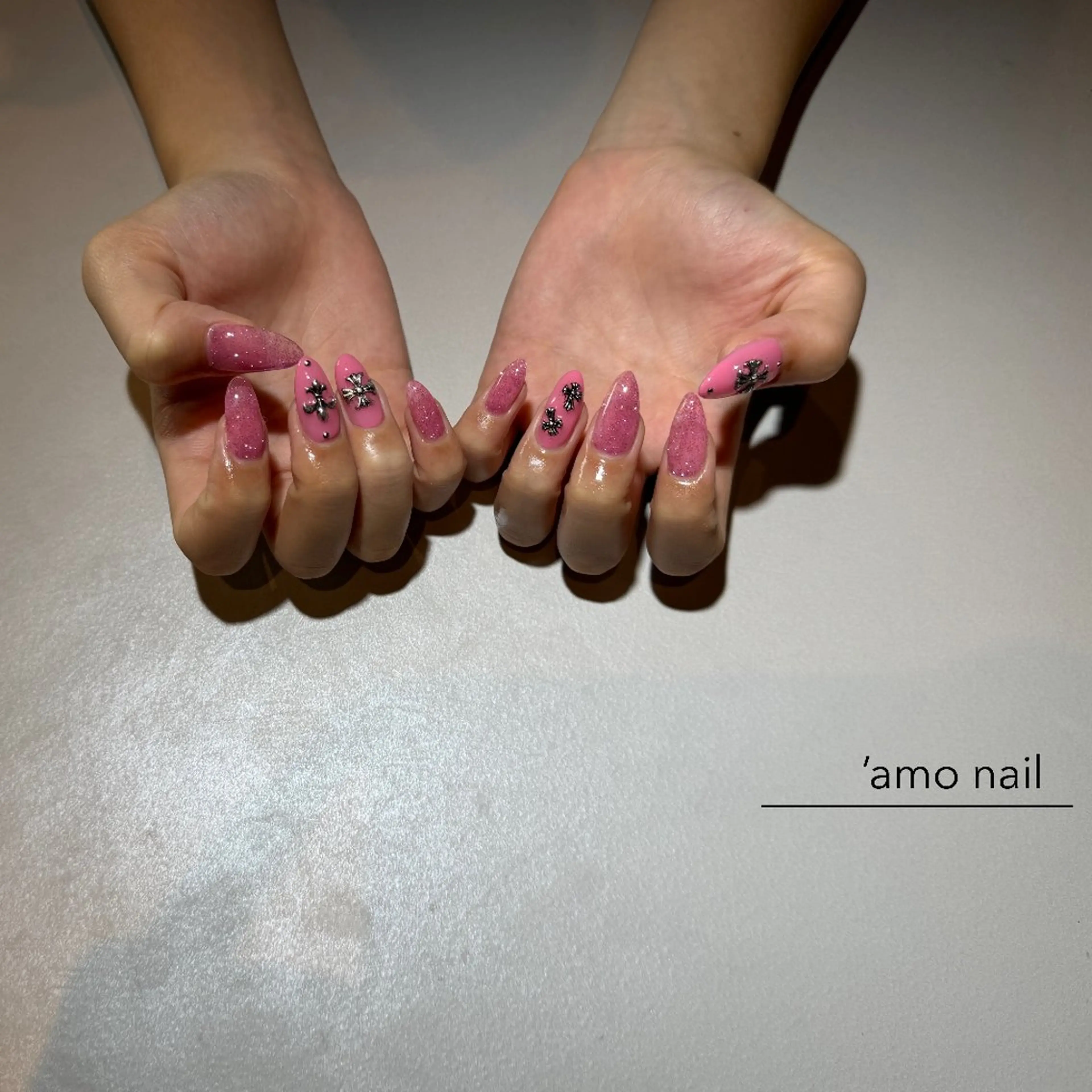 ネイル ピンク 'amo nail所属・'amo nailのネイルデザイン