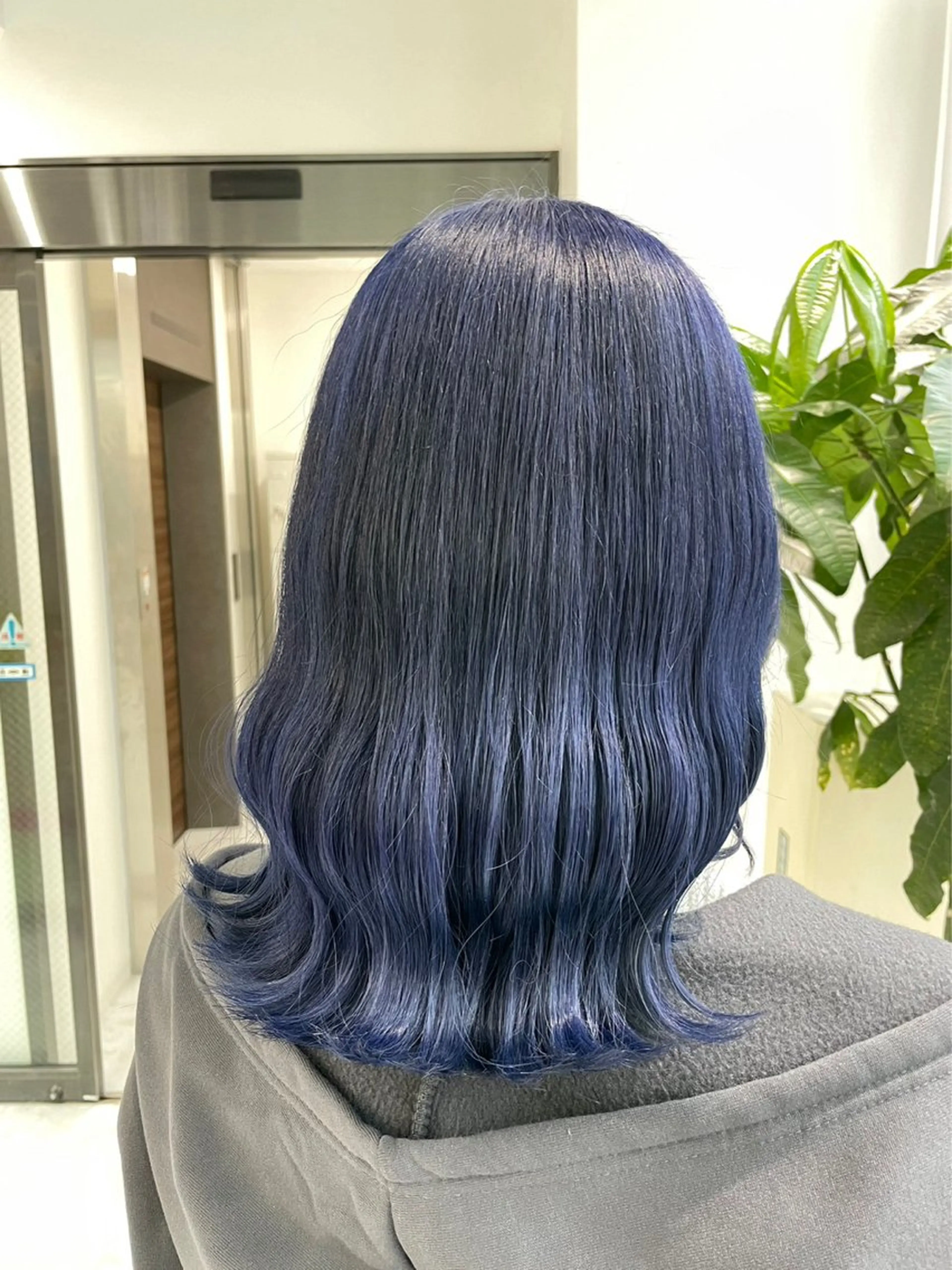 ミディアム カラー パーマ ヘアアレンジ メンズ 🤍透明感カラー🤍 似合わせ🤍AINEのヘアスタイル