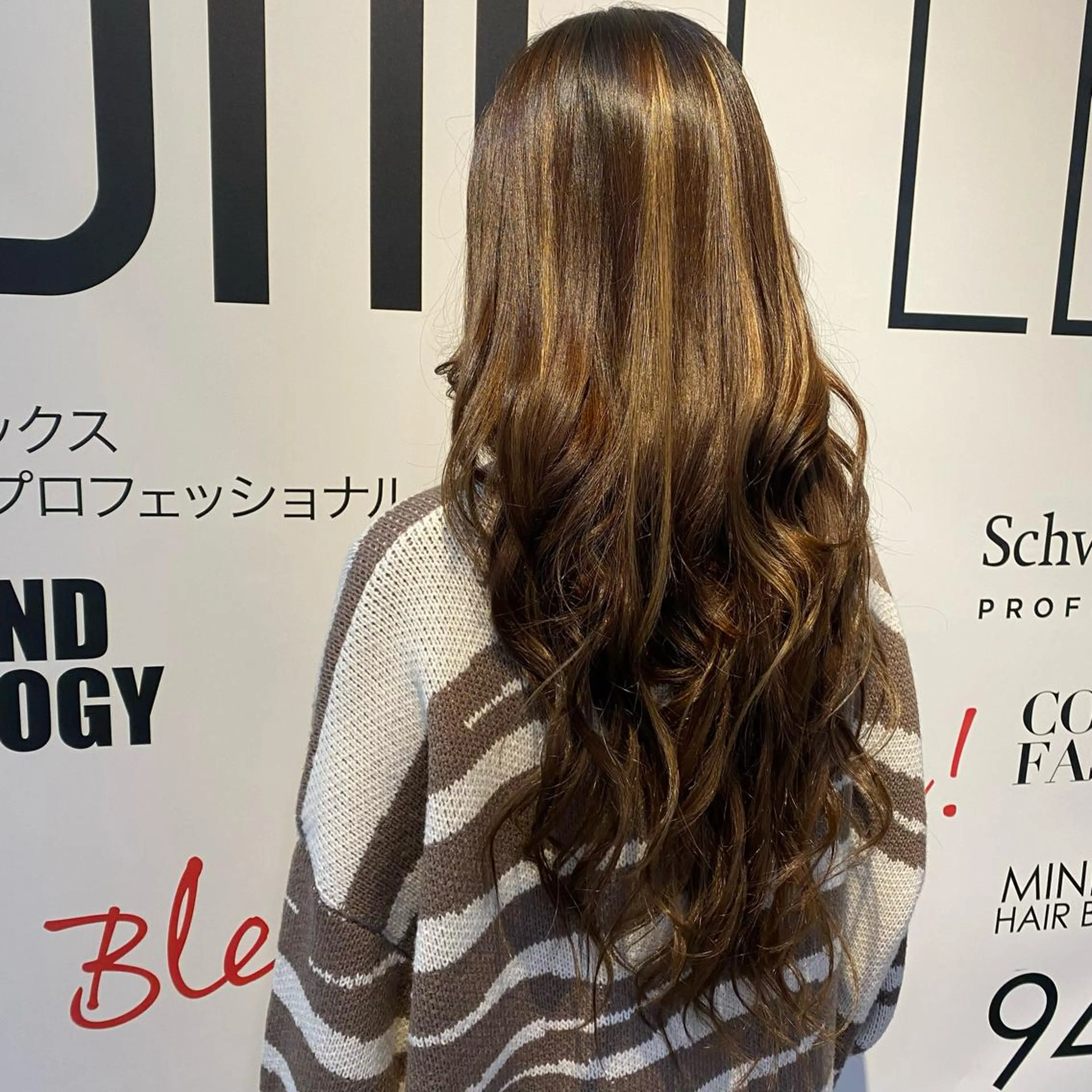 ロング シールエクステ エクステ ハイライト エクステ 山本 夏未のヘアスタイル