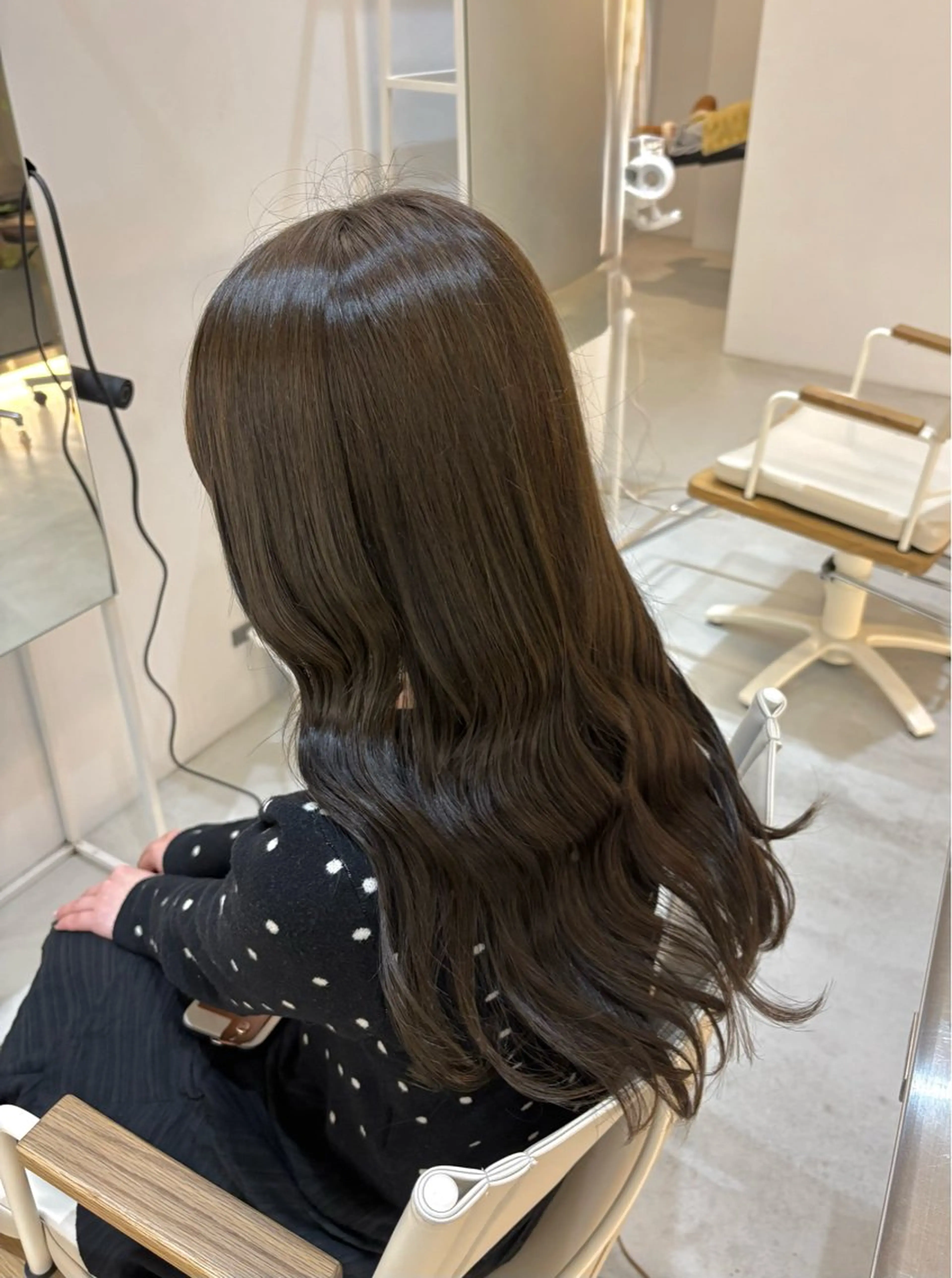 ロング カラー ヘアカラー ハイトーン/艶髪/ 暗髪/韓国/sanaのヘアスタイル