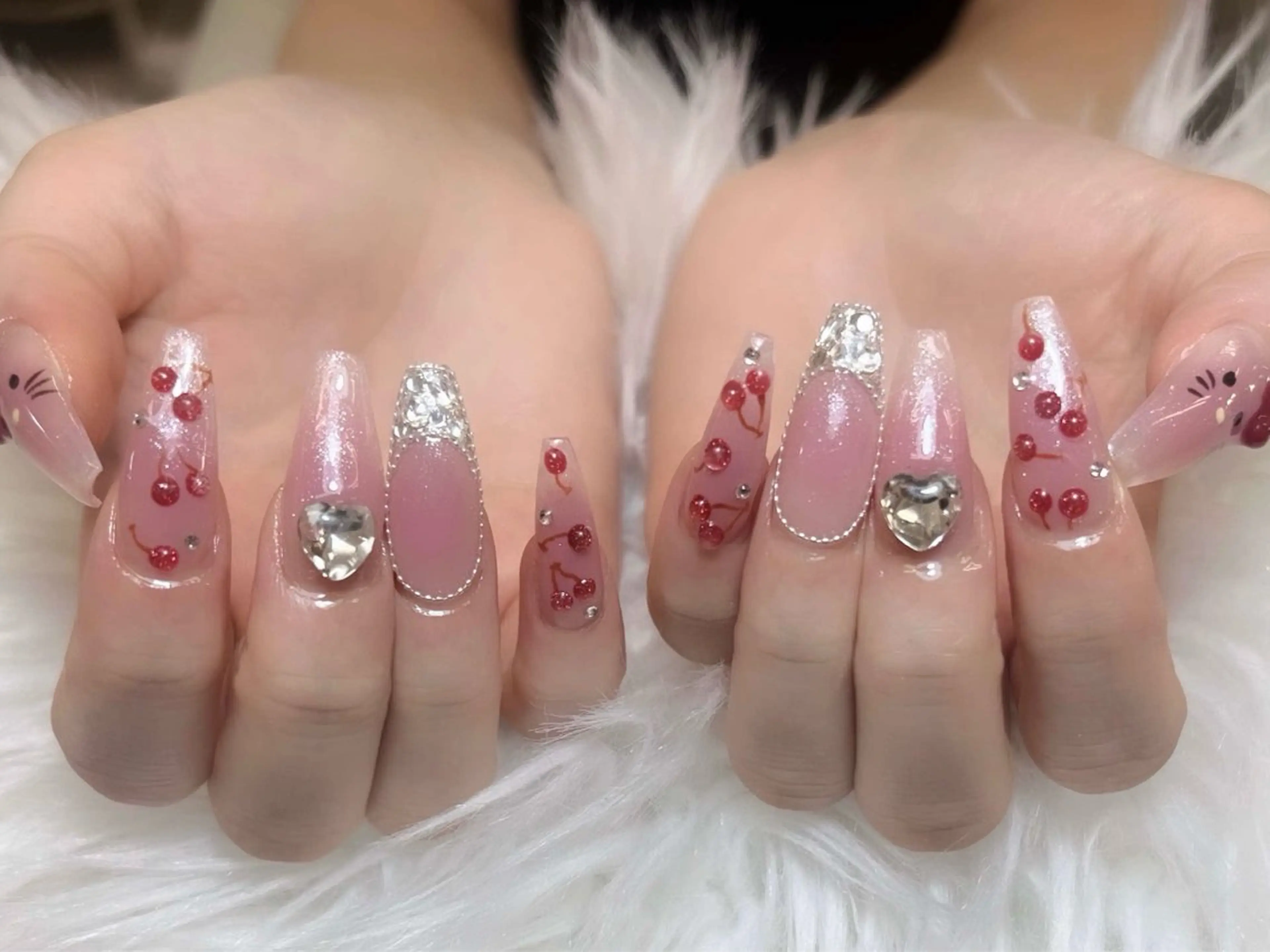 ネイル アートネイル オーロラネイル チークネイル 長さ出し フットネイル ハンドネイル Anh 高田馬場のネイルデザイン