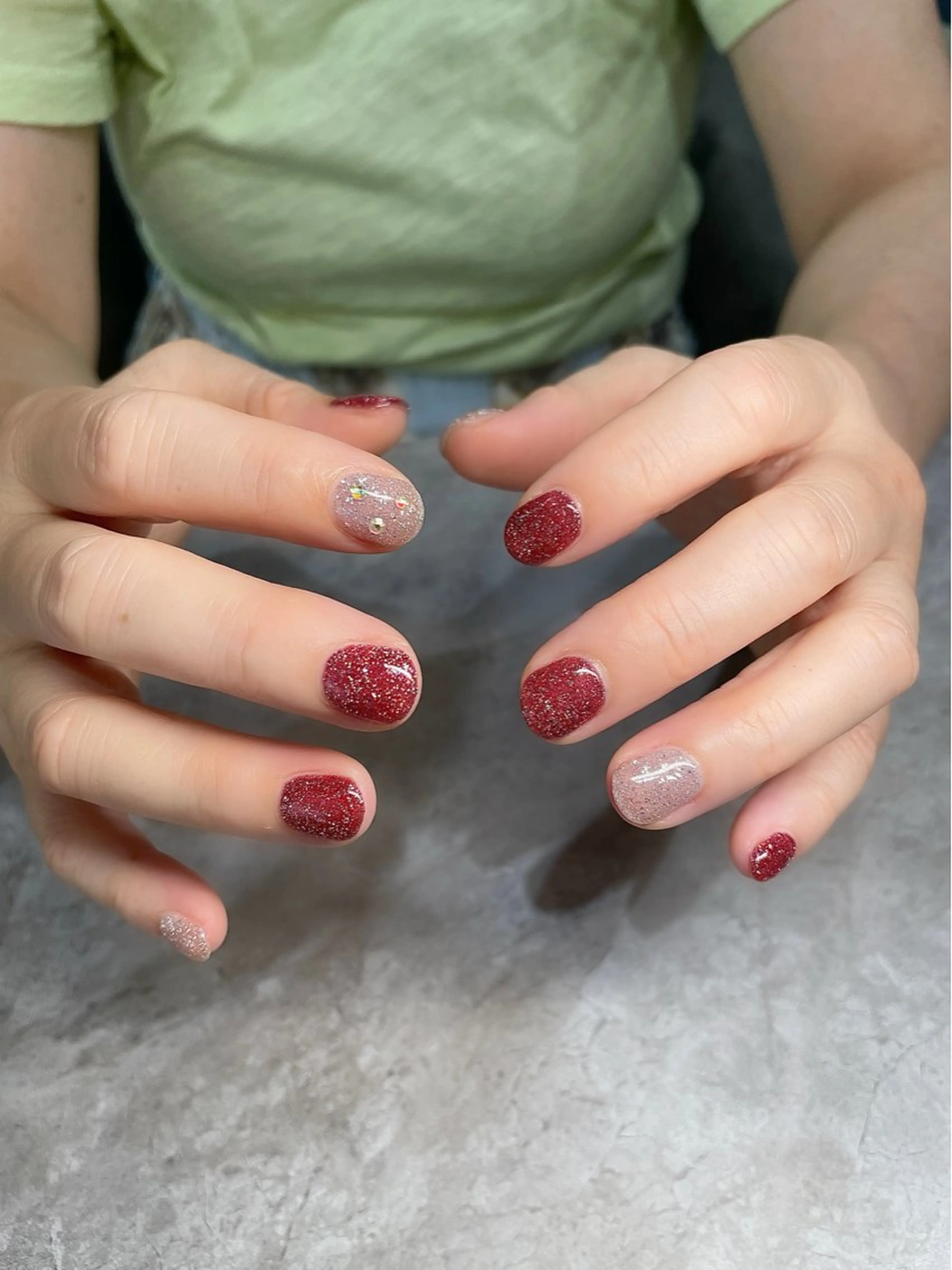 ネイル フラッシュネイル ジェルネイル キラキラネイル シンプルネイル ストーンネイル ハンドネイル Nail Salon Lindaのネイルデザイン