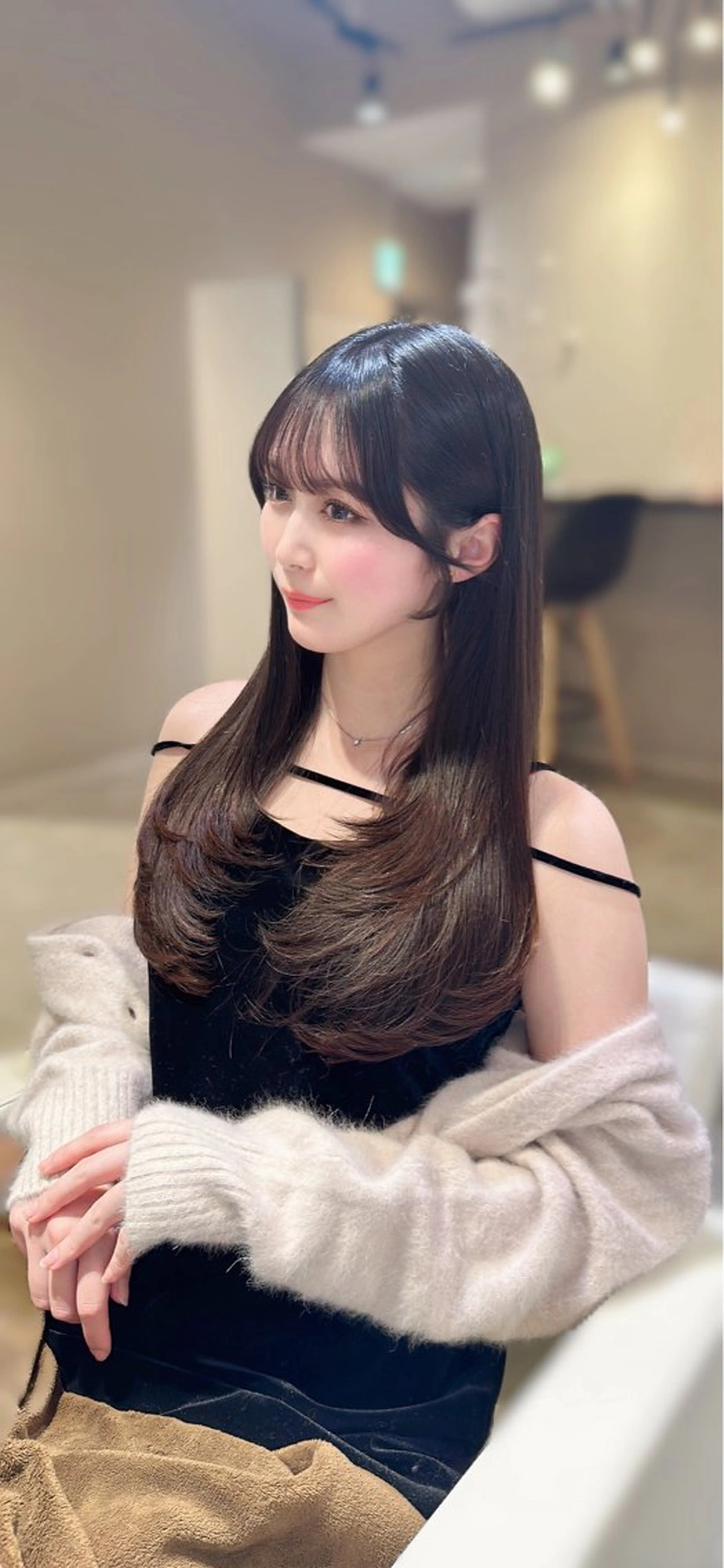 ロング 平尾 樹里のヘアスタイル