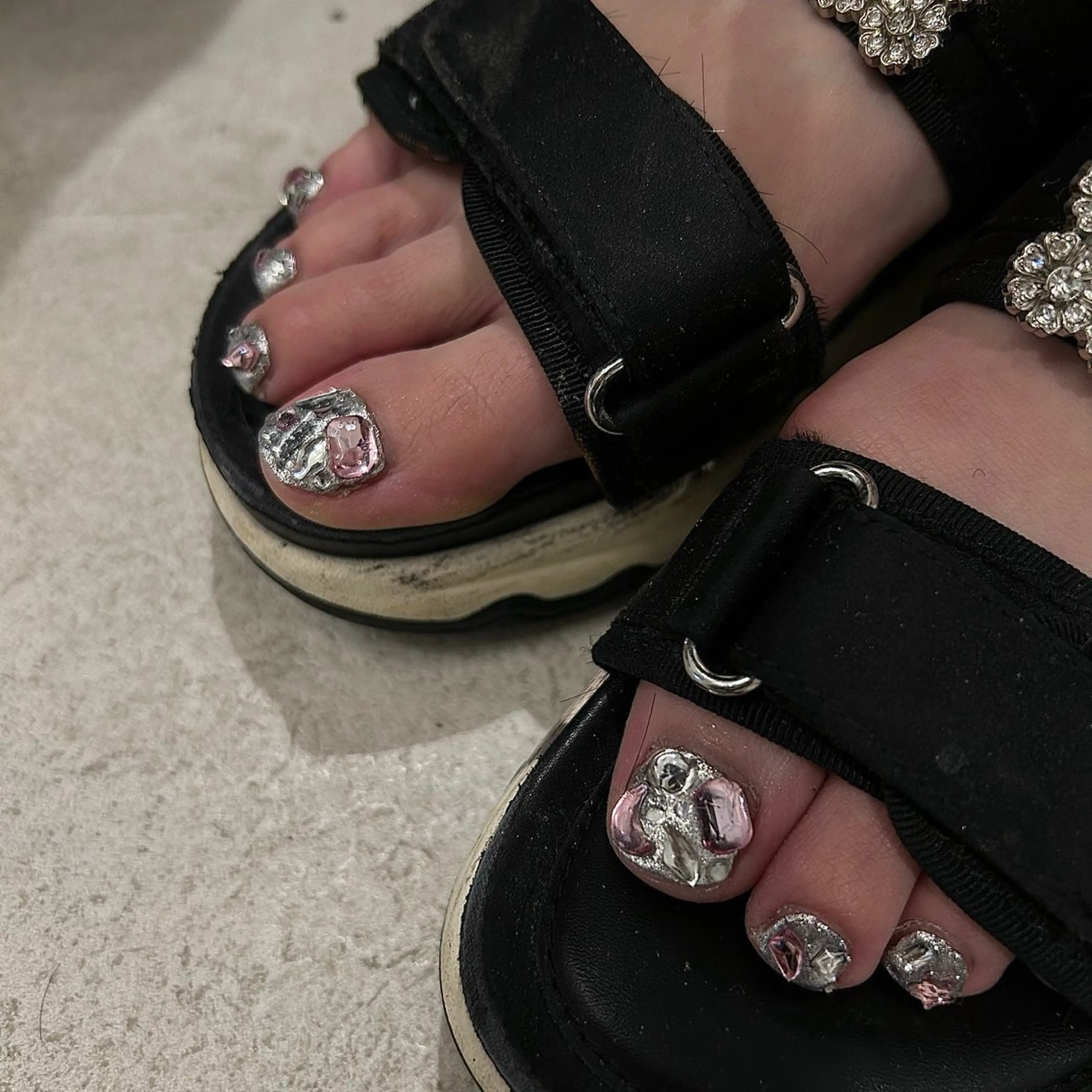 ネイル フットネイル honoka ガーリーネイル໒꒱のネイルデザイン