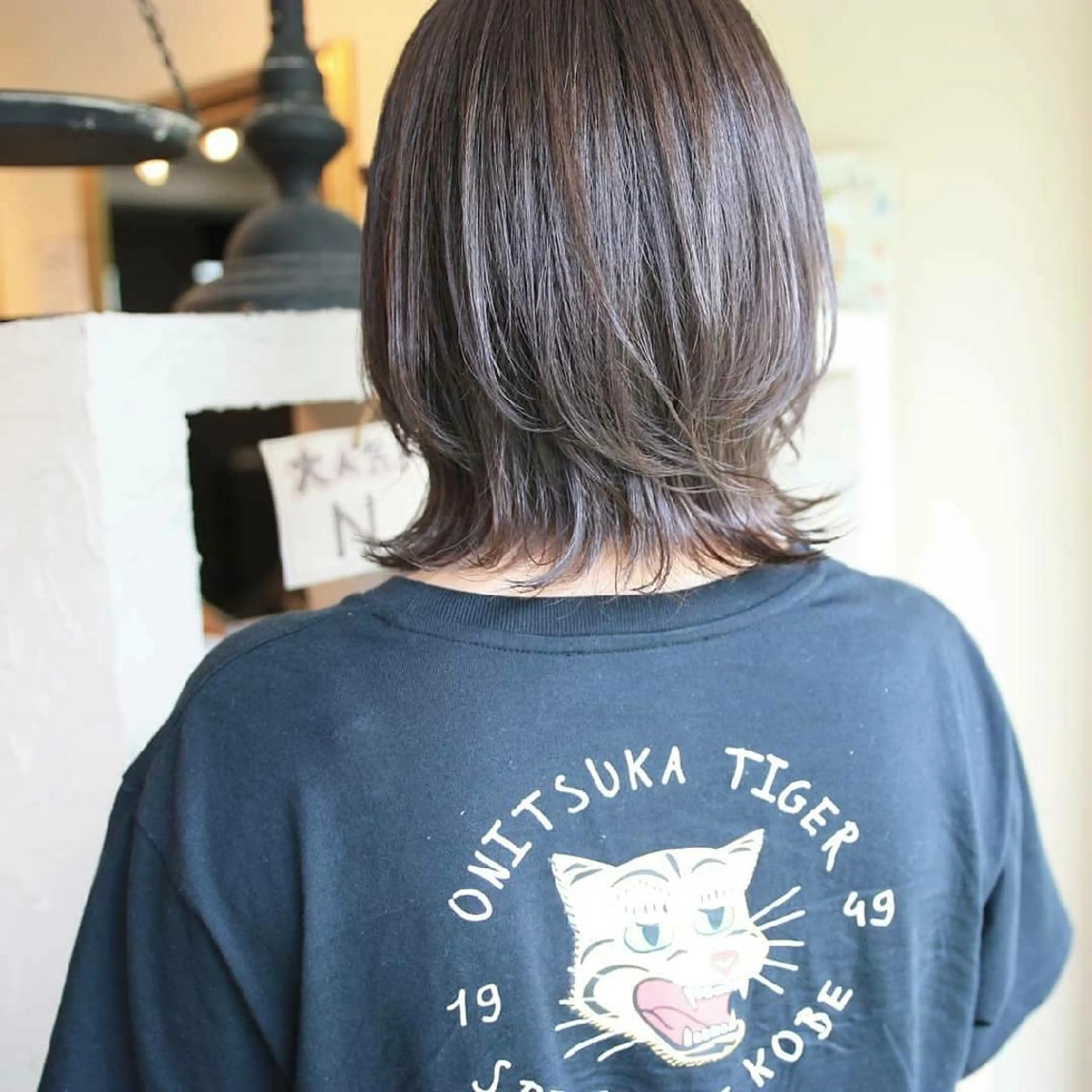 ミディアム カラー グレージュ レイヤーカット 新生活応援★半額/ 25歳以下　“内間”のヘアスタイル