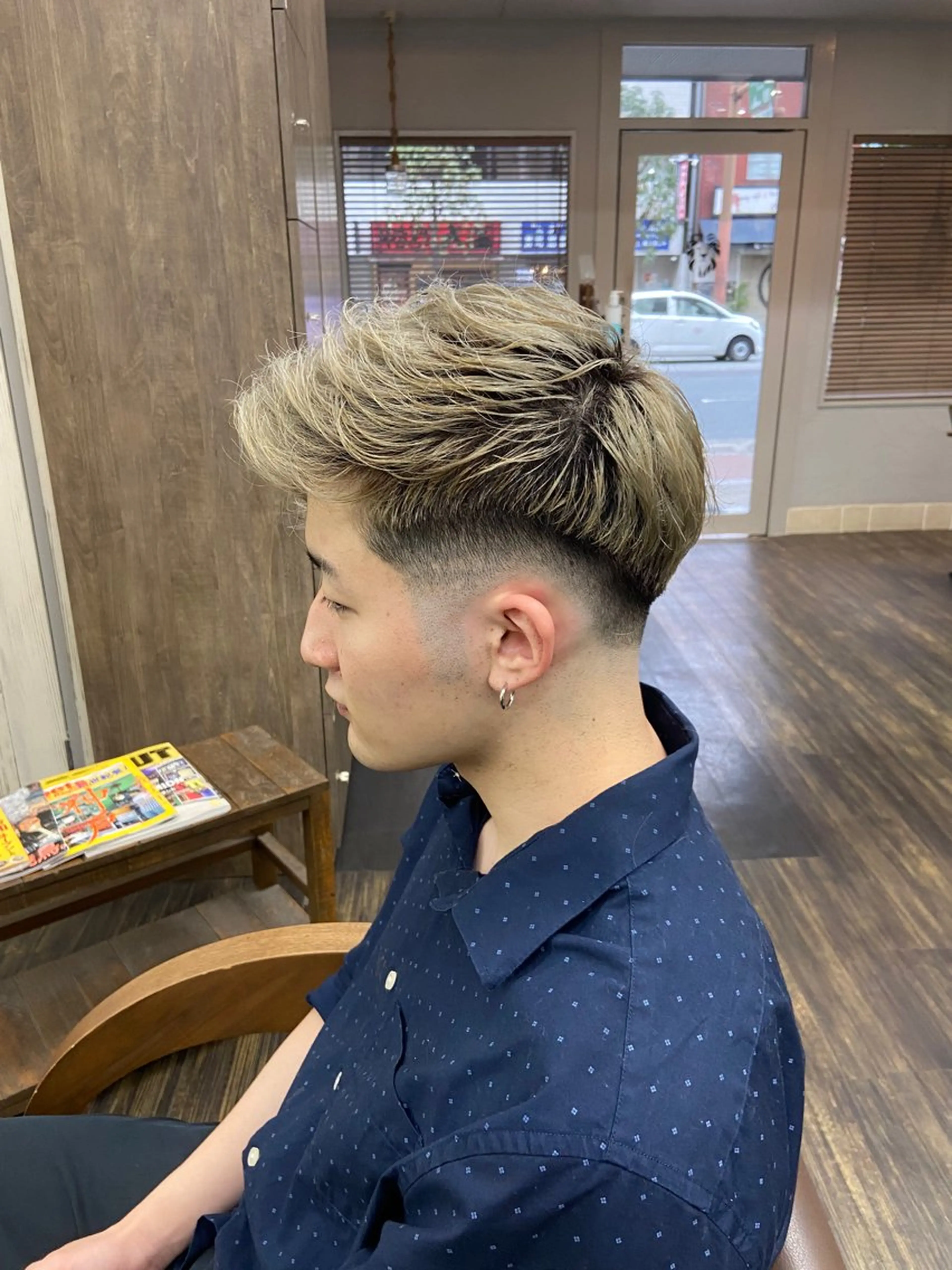 ショート カラー メンズ 仁和山 晃のヘアスタイル