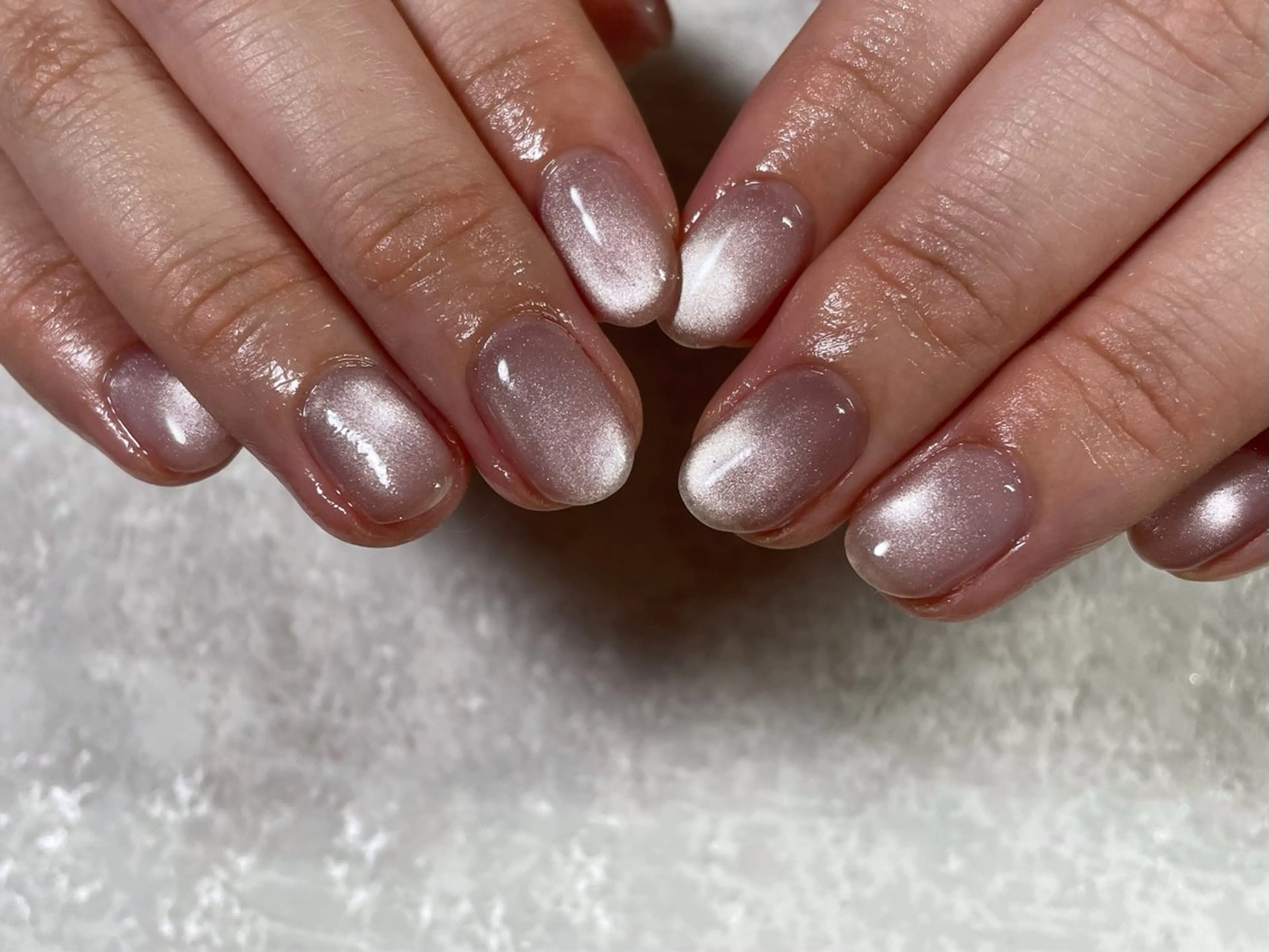 ネイル オーロラネイル フットネイル フレンチネイル ジェルネイル 韓国ネイル ハンドネイル kiki nail &brow二子玉川の眉毛・アイブロウイメージ