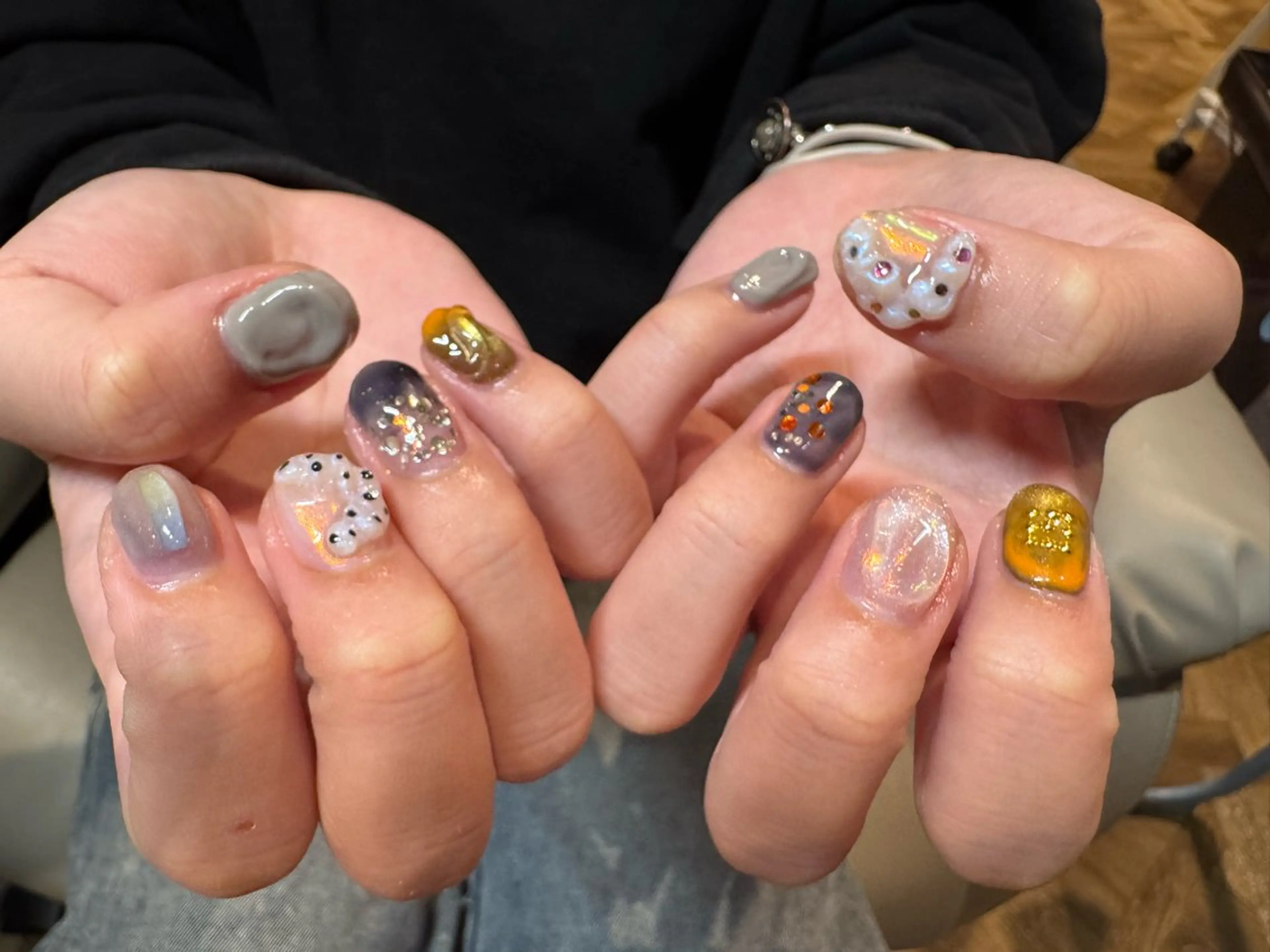 ネイル 氷ネイル・うるうるネイル ハンドネイル tsumeasobi 🪬macoのネイルデザイン