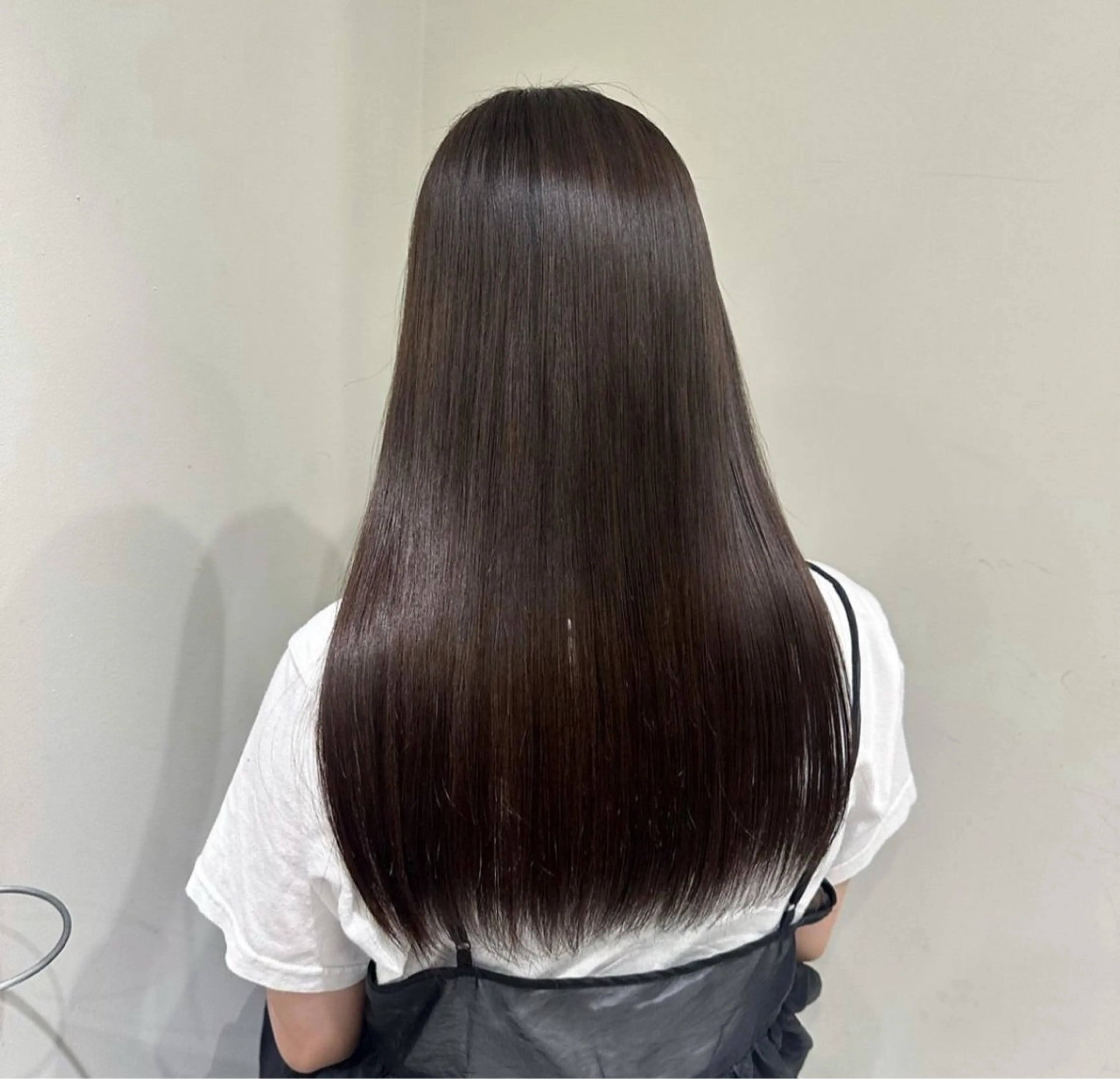 ロング ヘアカラー ぱつっとボブ/透明感 カラー/Ayakaのヘアスタイル