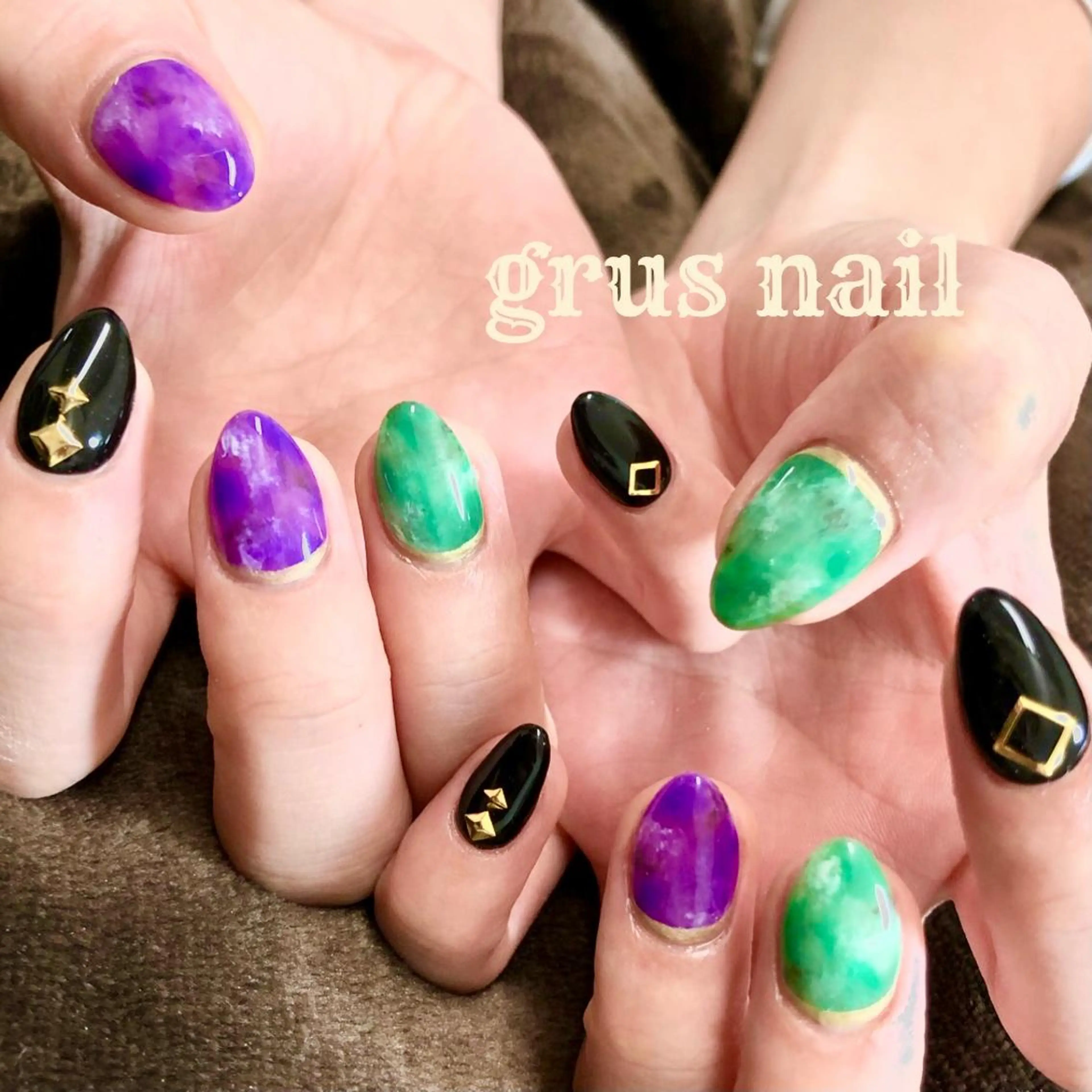 ネイル T REINAのネイルデザイン