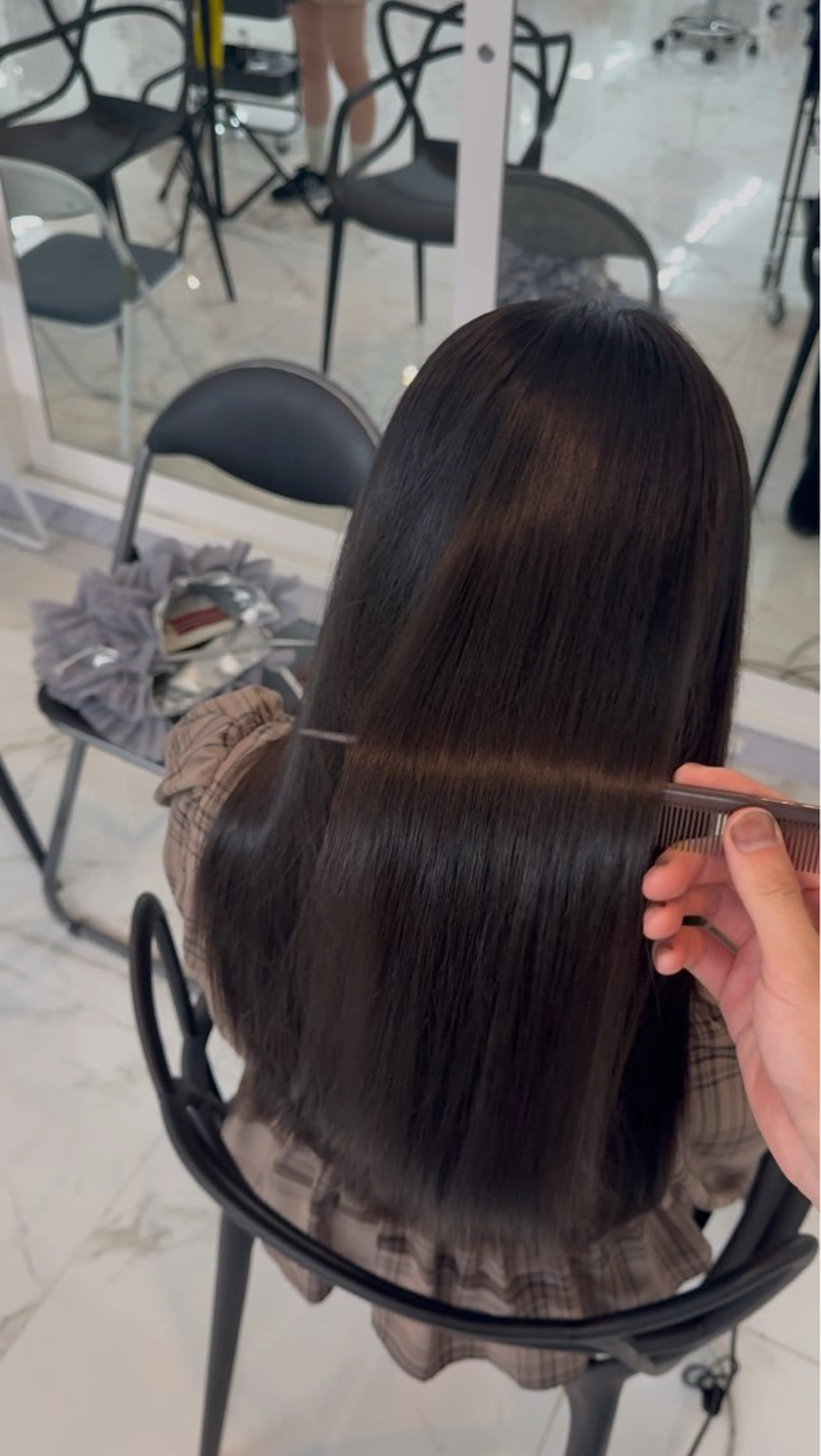 ロング りきと🦋河原町 縮毛矯正/艶カラーのヘアスタイル