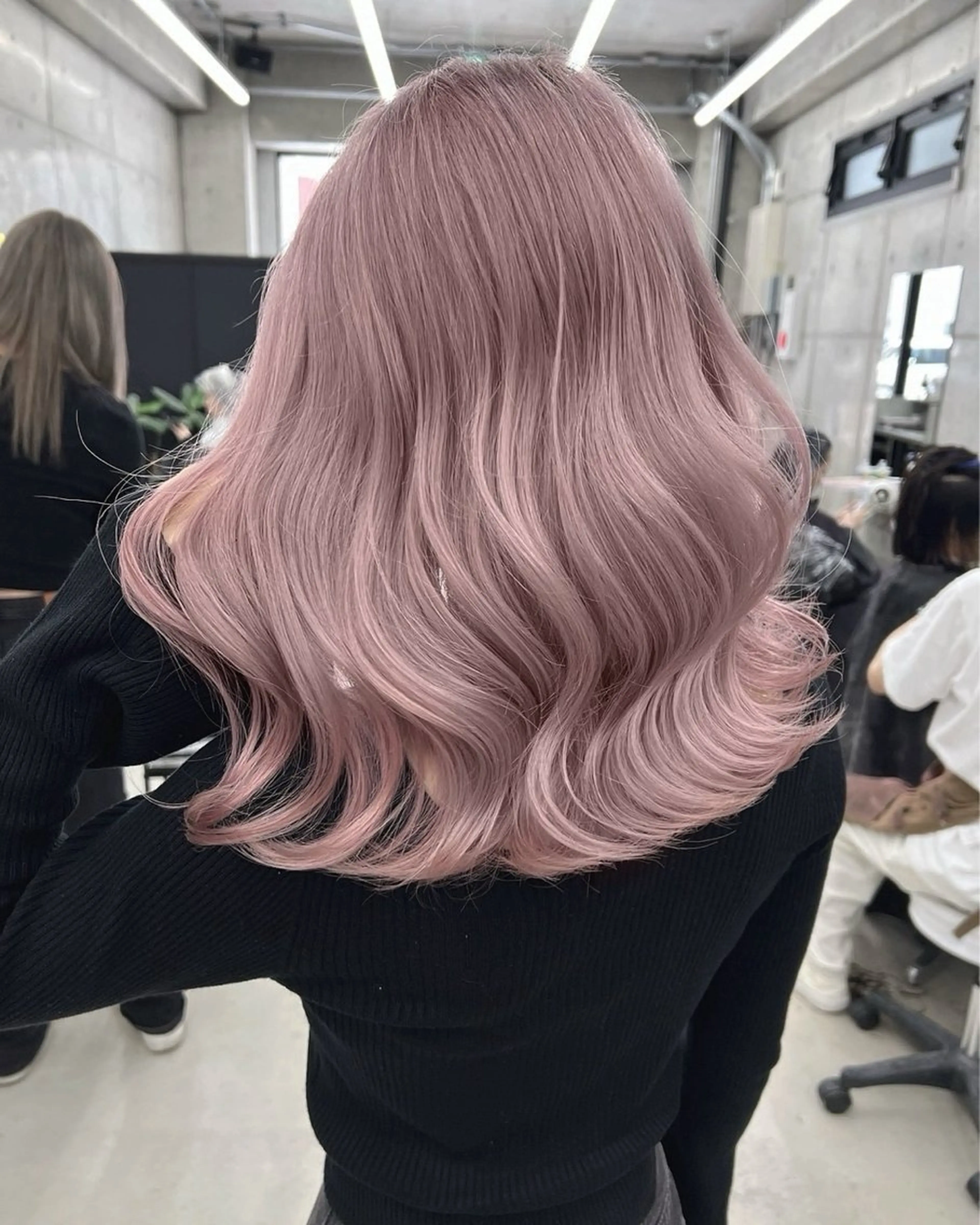 セミロング カラー ヘアカラー 大平 琶月のヘアスタイル