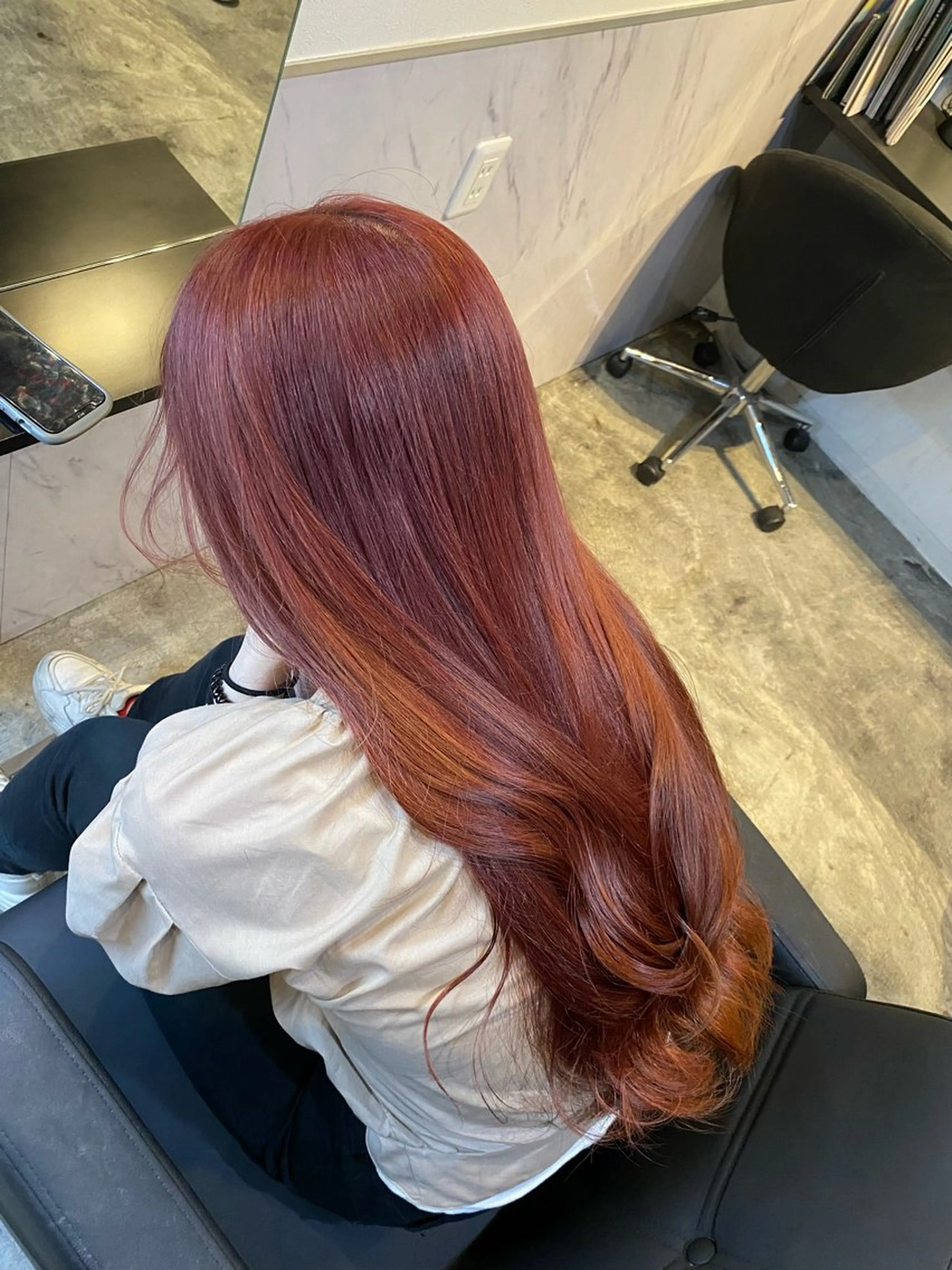 ロング カラー ヘアカラー トリートメント ブリーチカラーと、髪 質改善。HARUKAのヘアスタイル