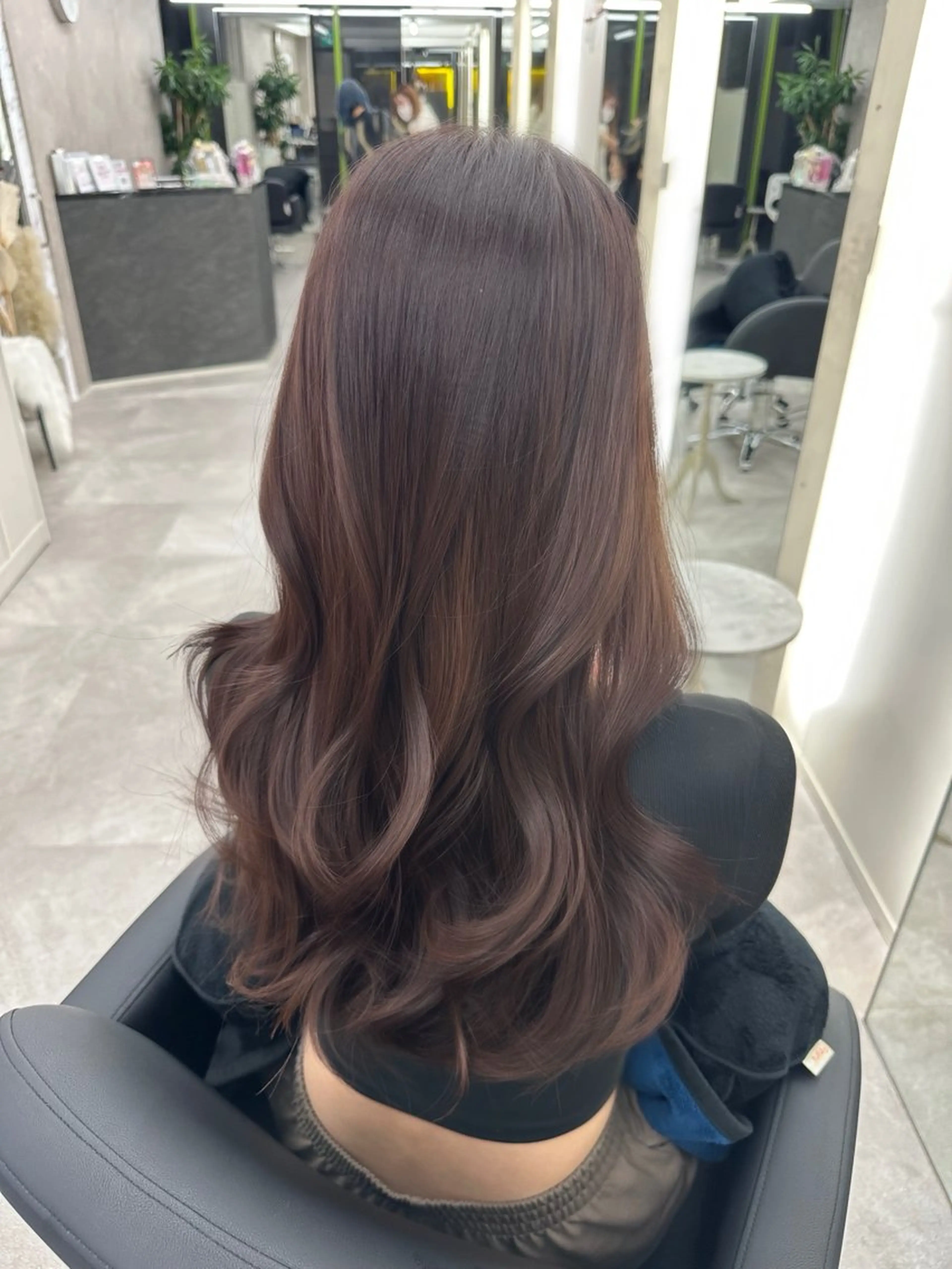 ロング カラー ブリーチ ダブルカラー ブリーチなしカラー 顔まわりレイヤー 顔周りカット ヘアカラー トリートメント 田之上千尋/透明感 ブリーチなし/韓国風のヘアスタイル