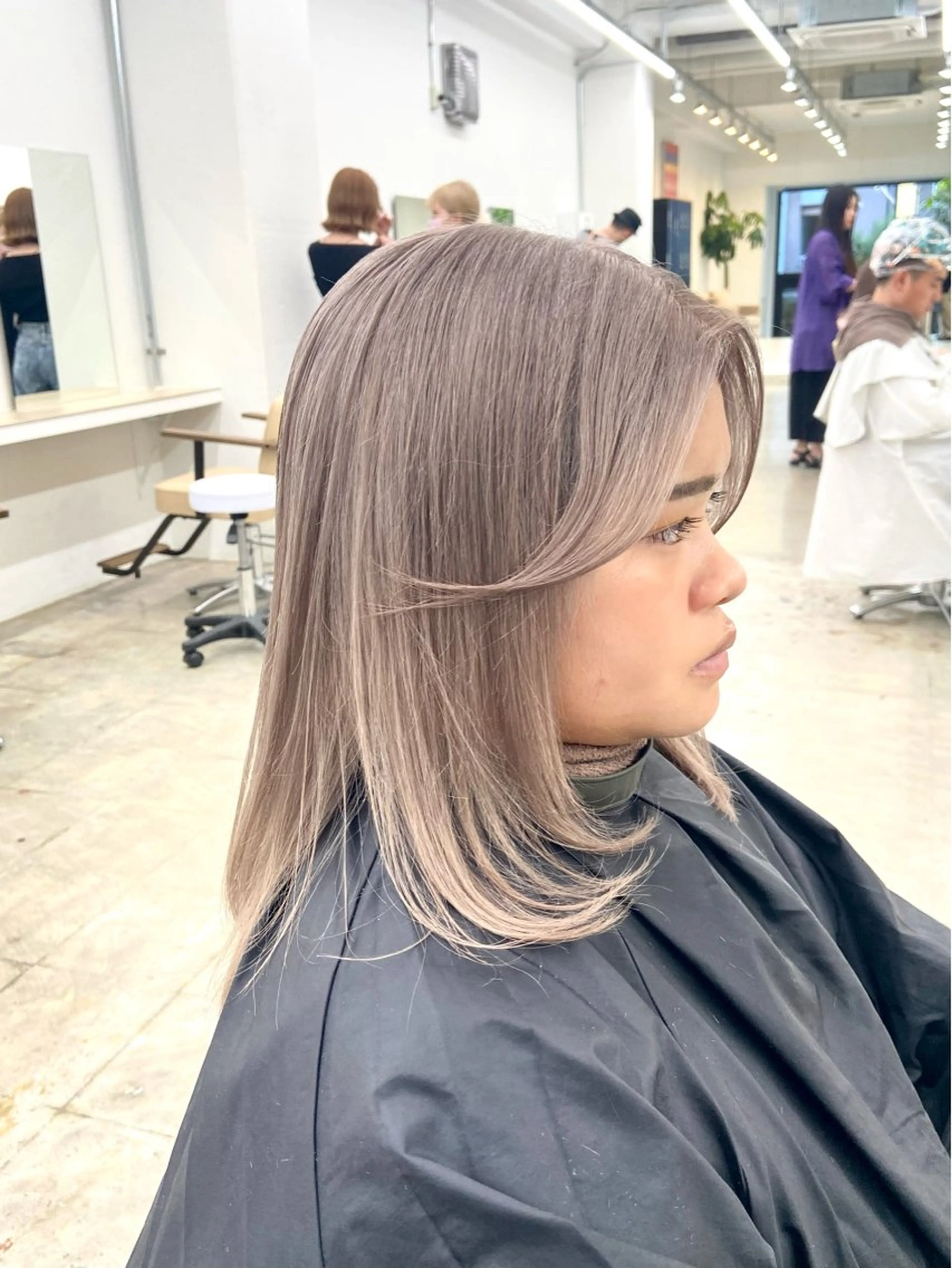 ミディアム カラー BOB🌟ハイトーン /ブリーチ/TAKUのヘアスタイル