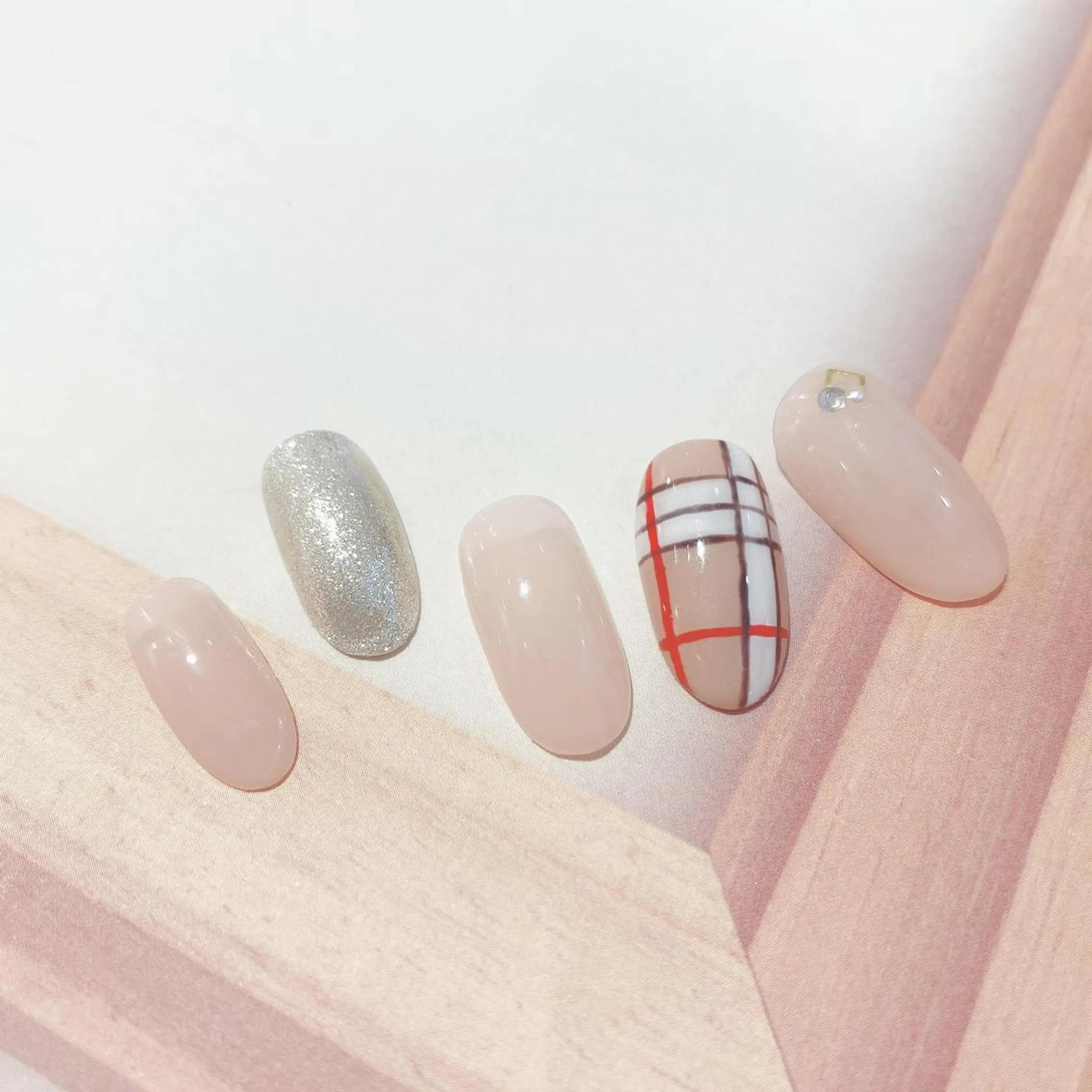 ネイル ファストネイル 静岡パルシェ店のネイルデザイン