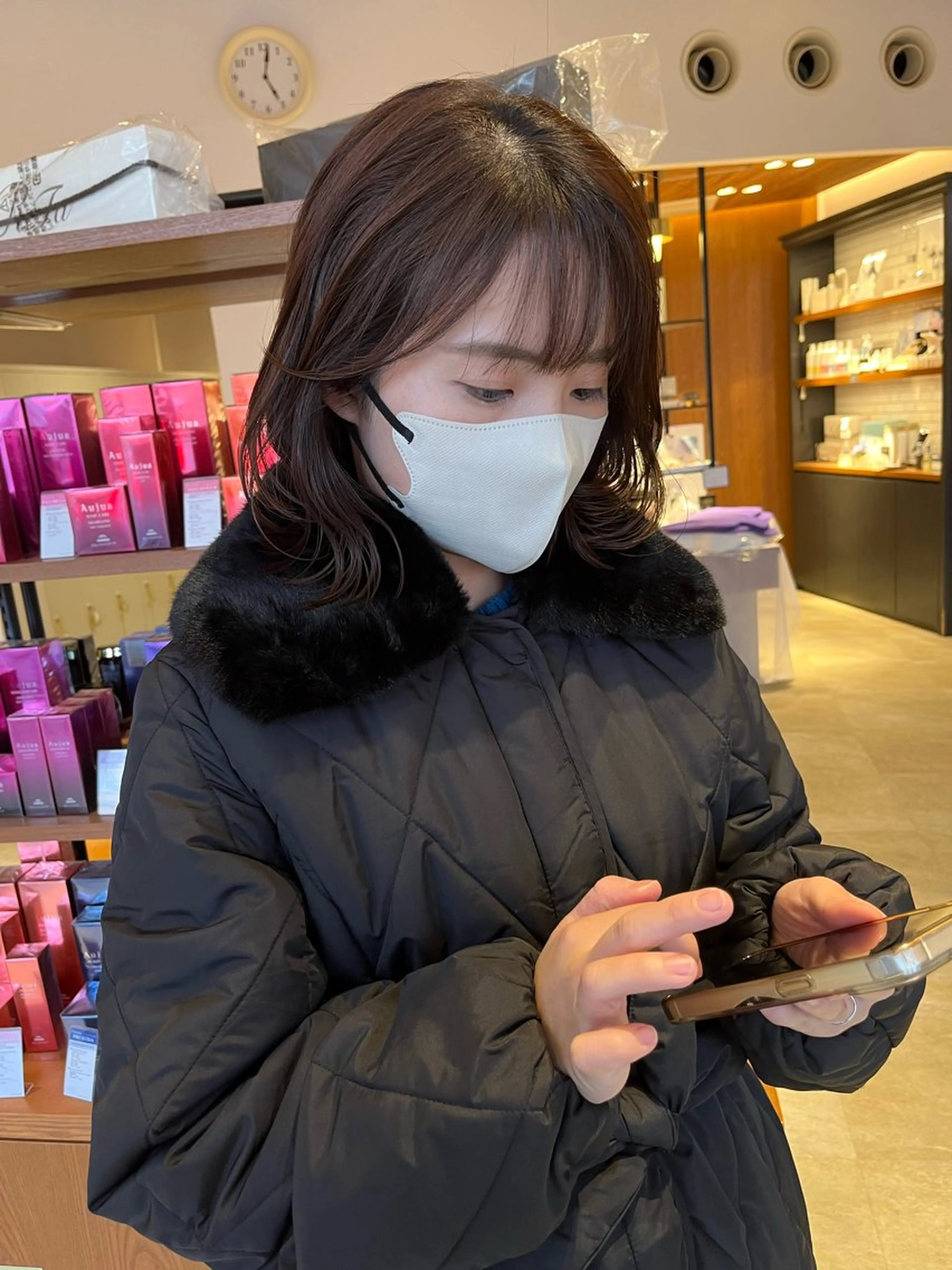 ミディアム カラー ブリーチ 透明感カラー ブリーチなしカラー カット ヘアカラー トリートメント 角田 琉希也のヘアスタイル