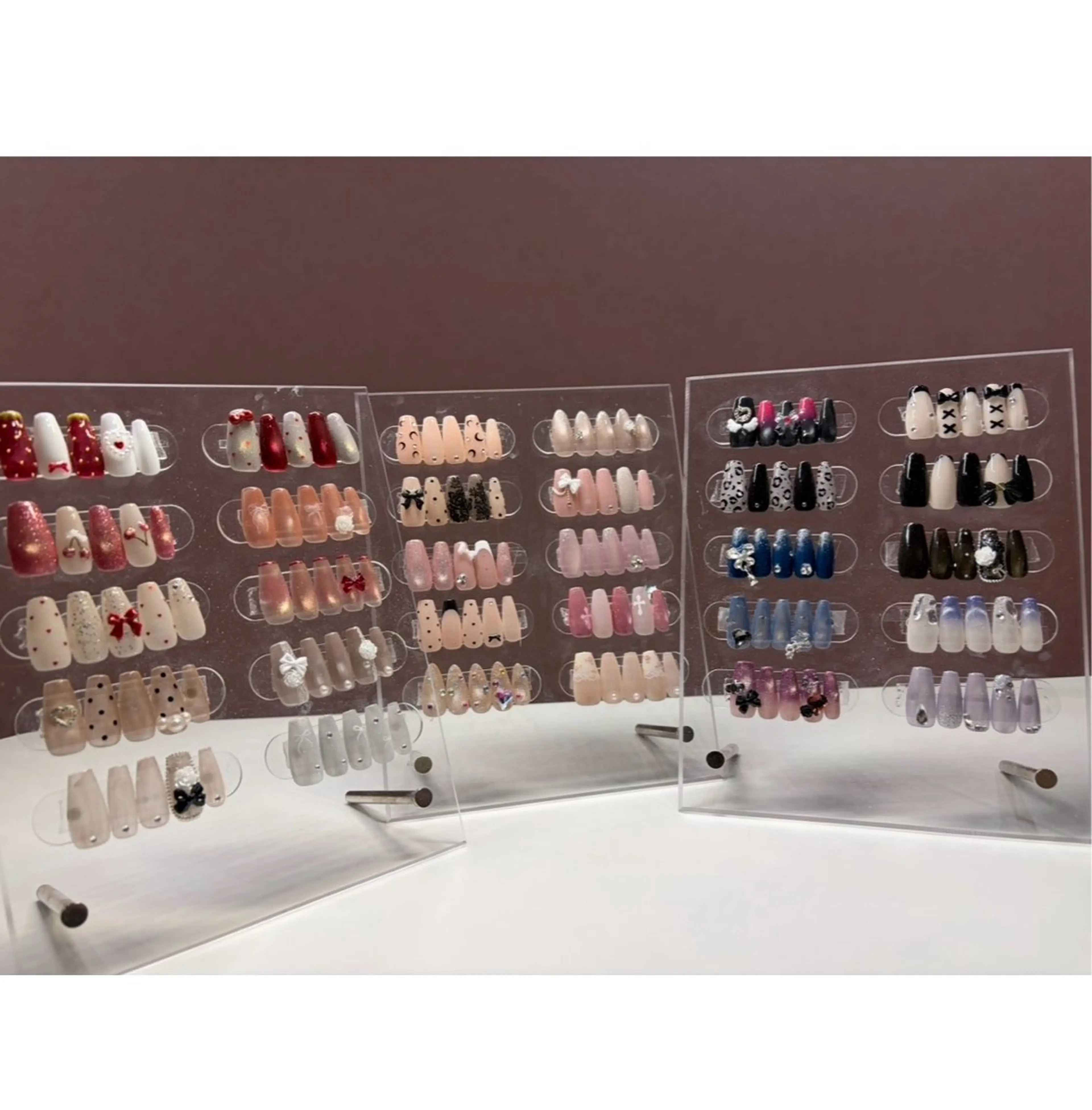 ネイル ハンドネイル LUNON竹ノ塚店 Rikoのネイルデザイン