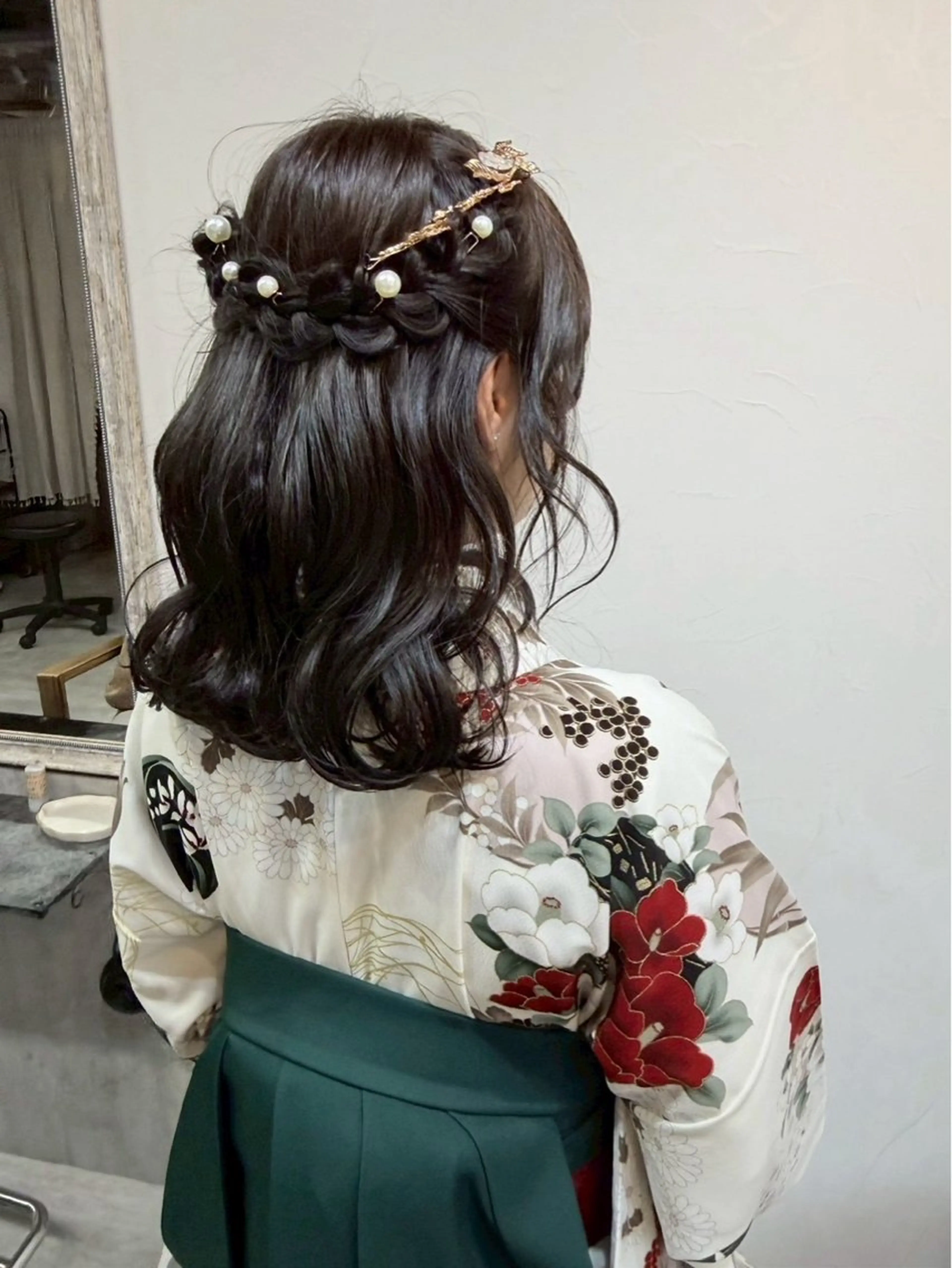 ミディアム ヘアアレンジ カット ヘアカラー パーマ 縮毛矯正 トリートメント ヘッドスパ ヘアセット 福西晃希 【艶髪・髪質改善】のヘアスタイル