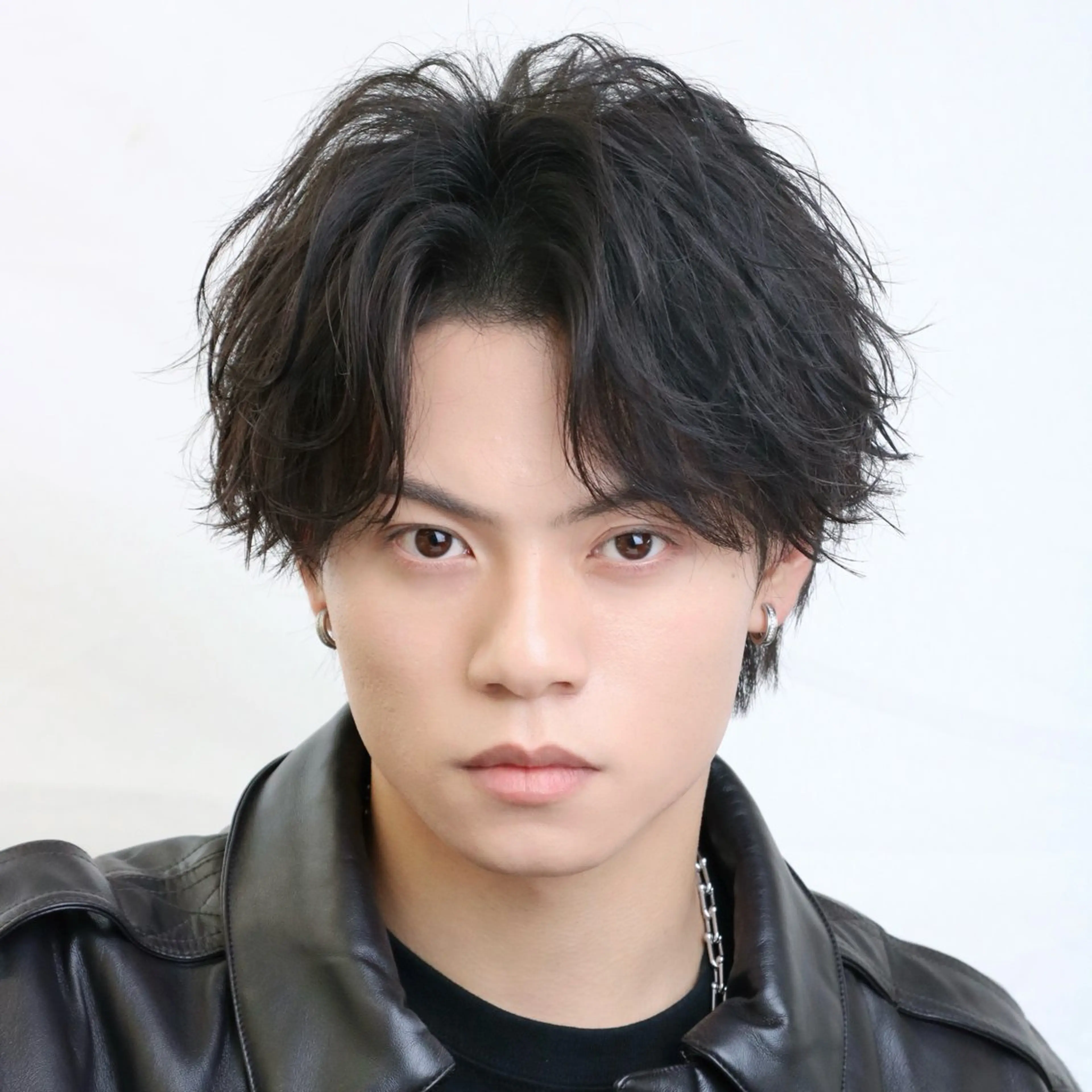 パーマ メンズ フェザーパーマ メンズパーマ カット パーマ トリートメント 【パーマの達人】 💎メンズ特化🔥徹のヘアスタイル