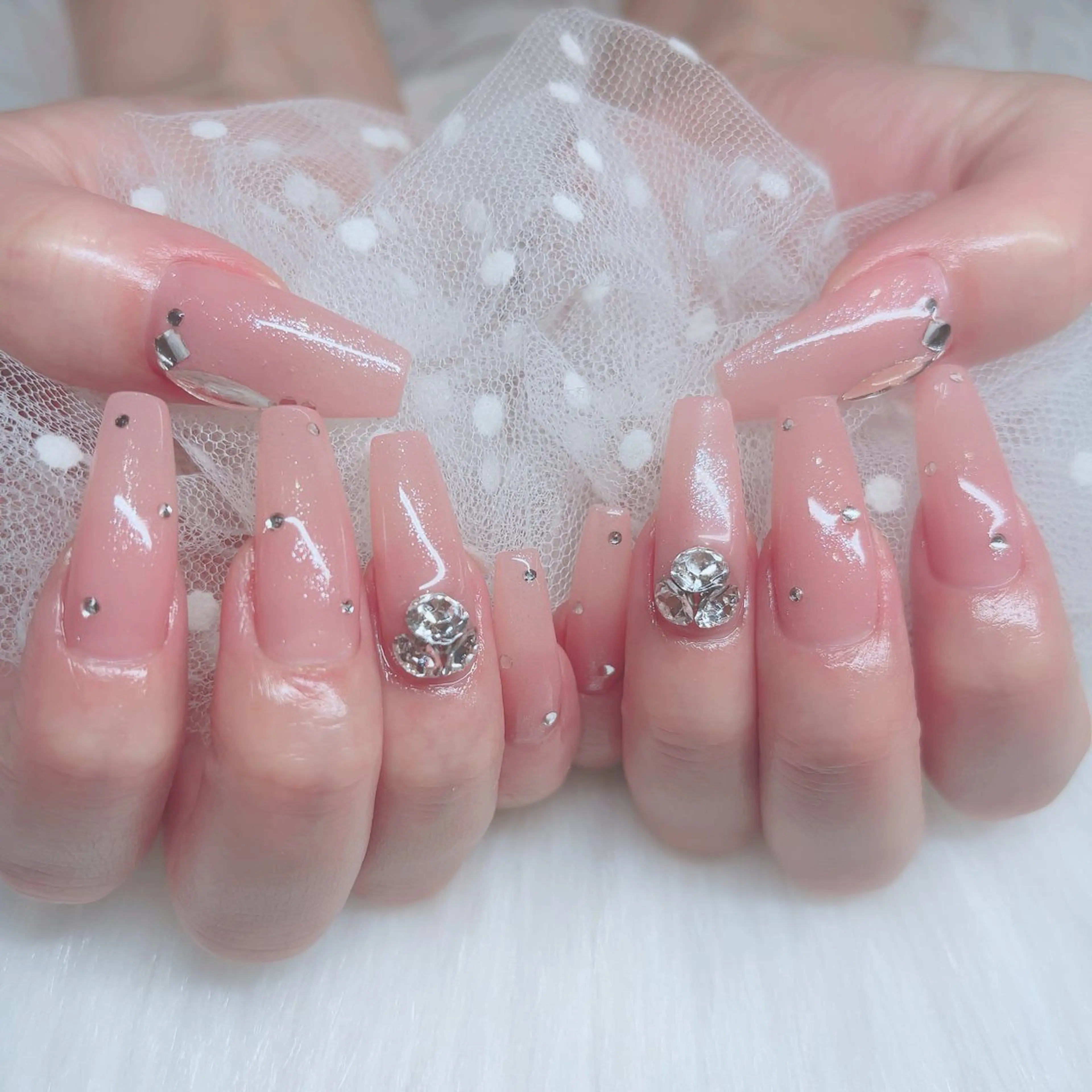 ネイル ハンドネイル Miki 本町駅｜💅‎🤍のネイルデザイン