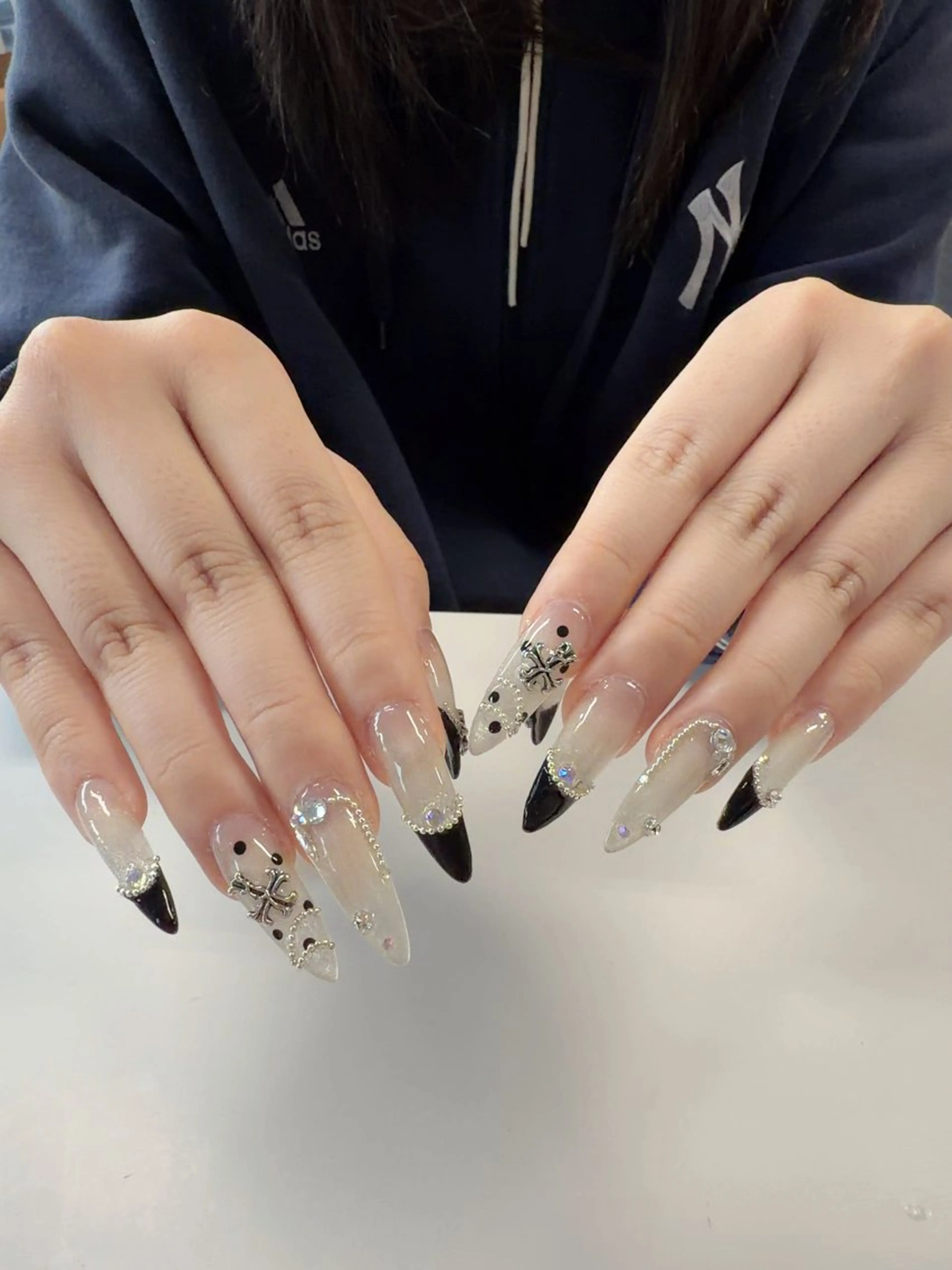 ネイル ハンドネイル Ou uのネイルデザイン