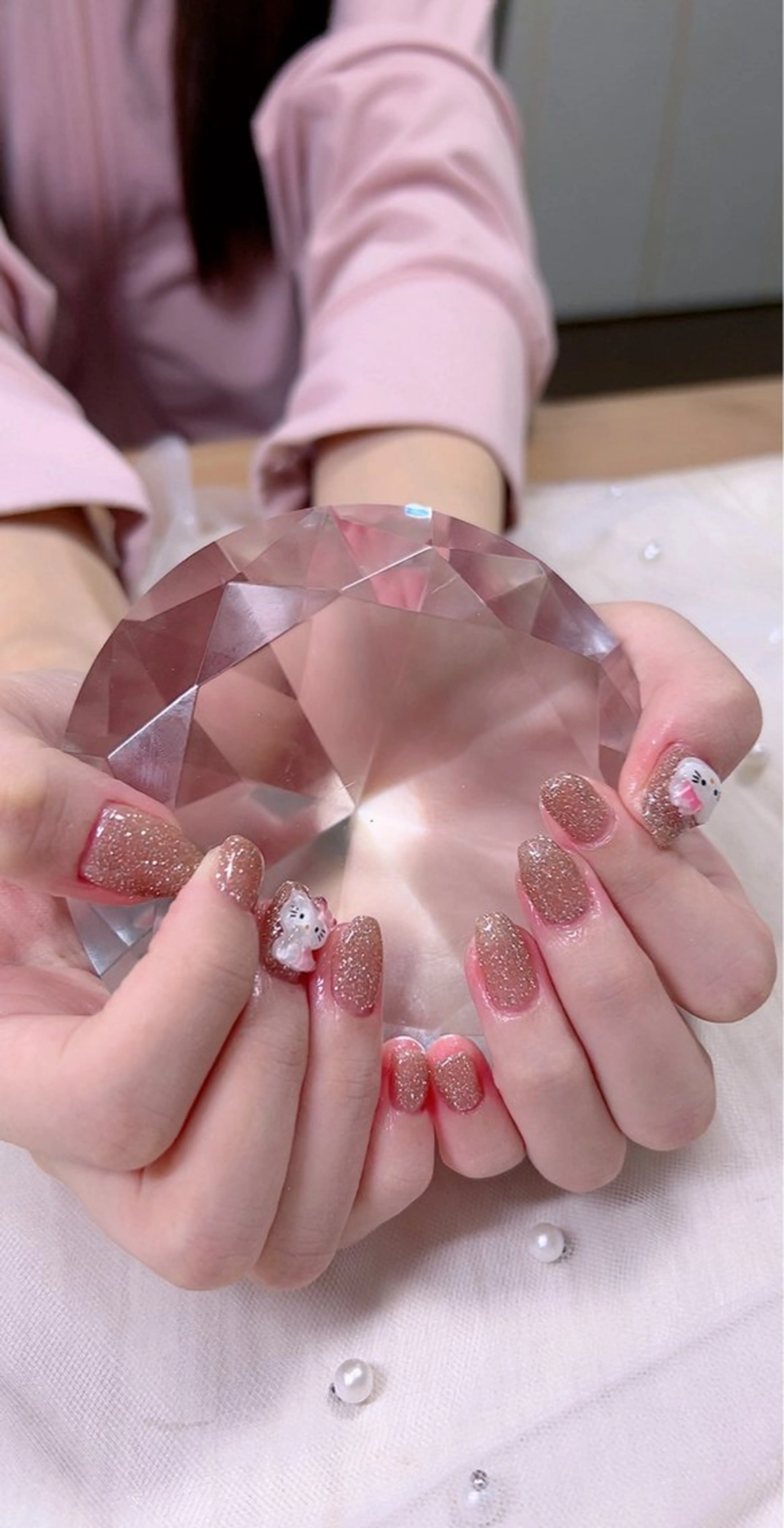 ネイル フラッシュネイル ラメ(グリッター) オフィスネイル ワンカラーネイル シンプルネイル Cute Tips nailのネイルデザイン
