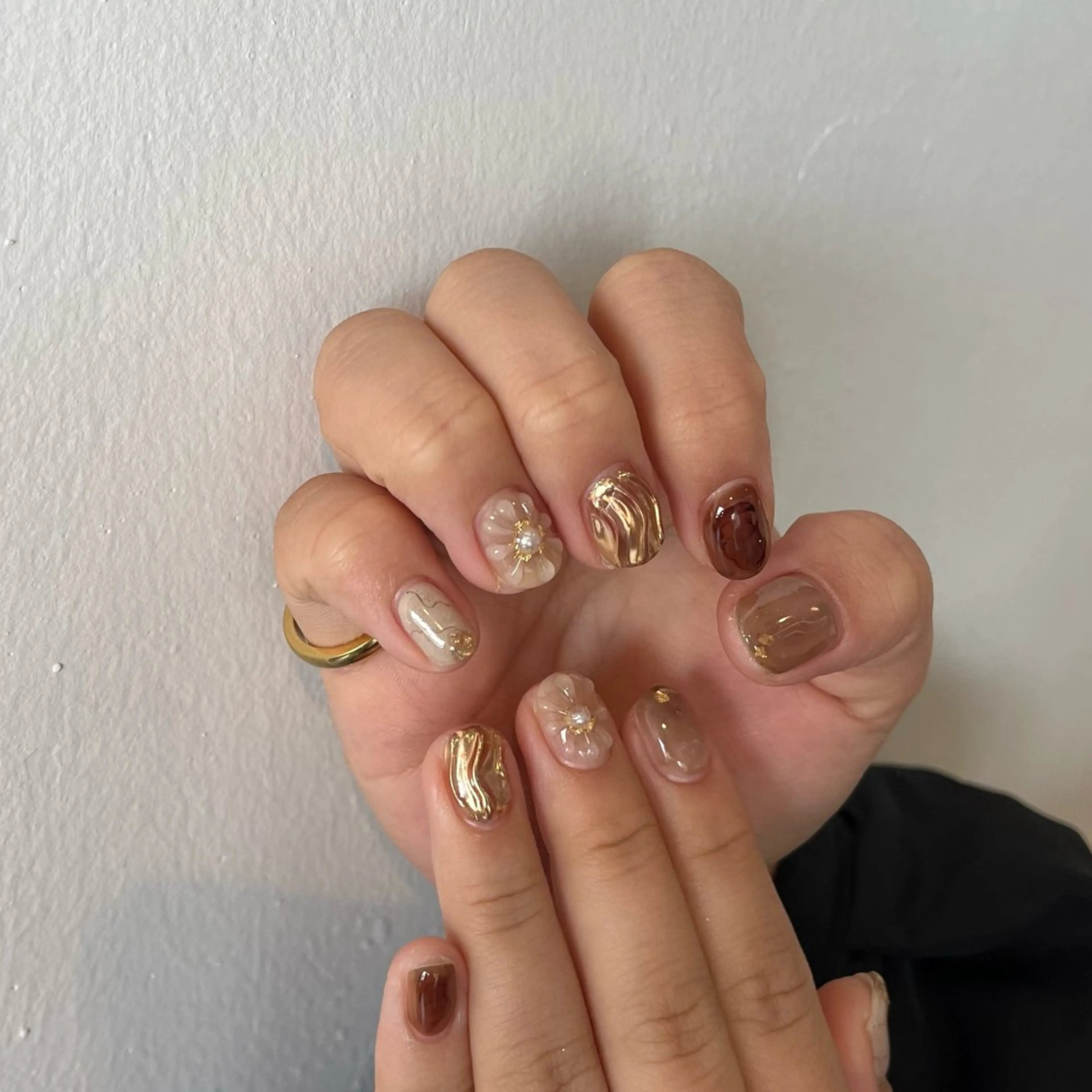 ネイル 成人式 anuw hinaのネイルデザイン