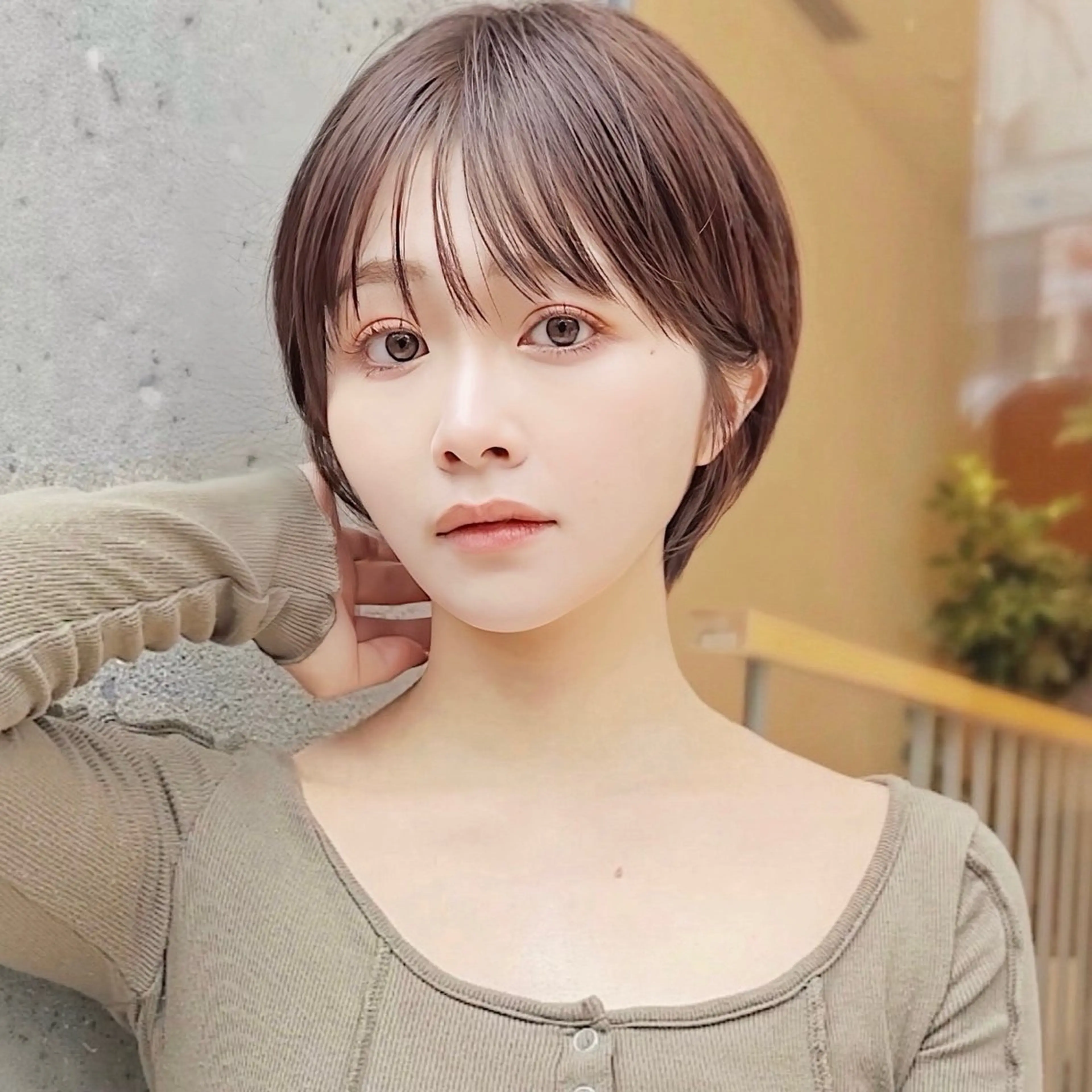 ショート カラー 白髪ぼかし特化 三澤はるかのヘアスタイル