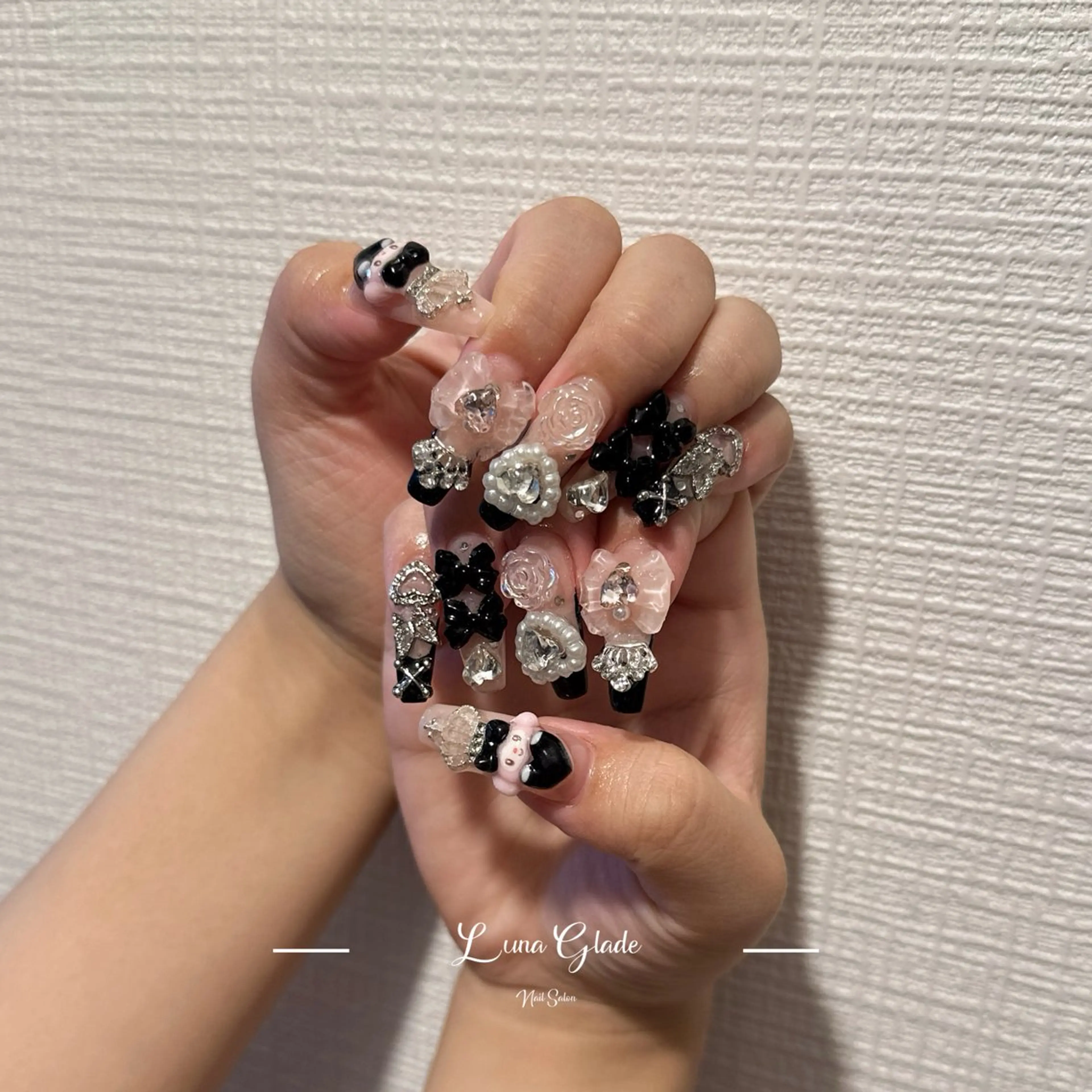 ネイル ハンドネイル Luna Gladeのネイルデザイン