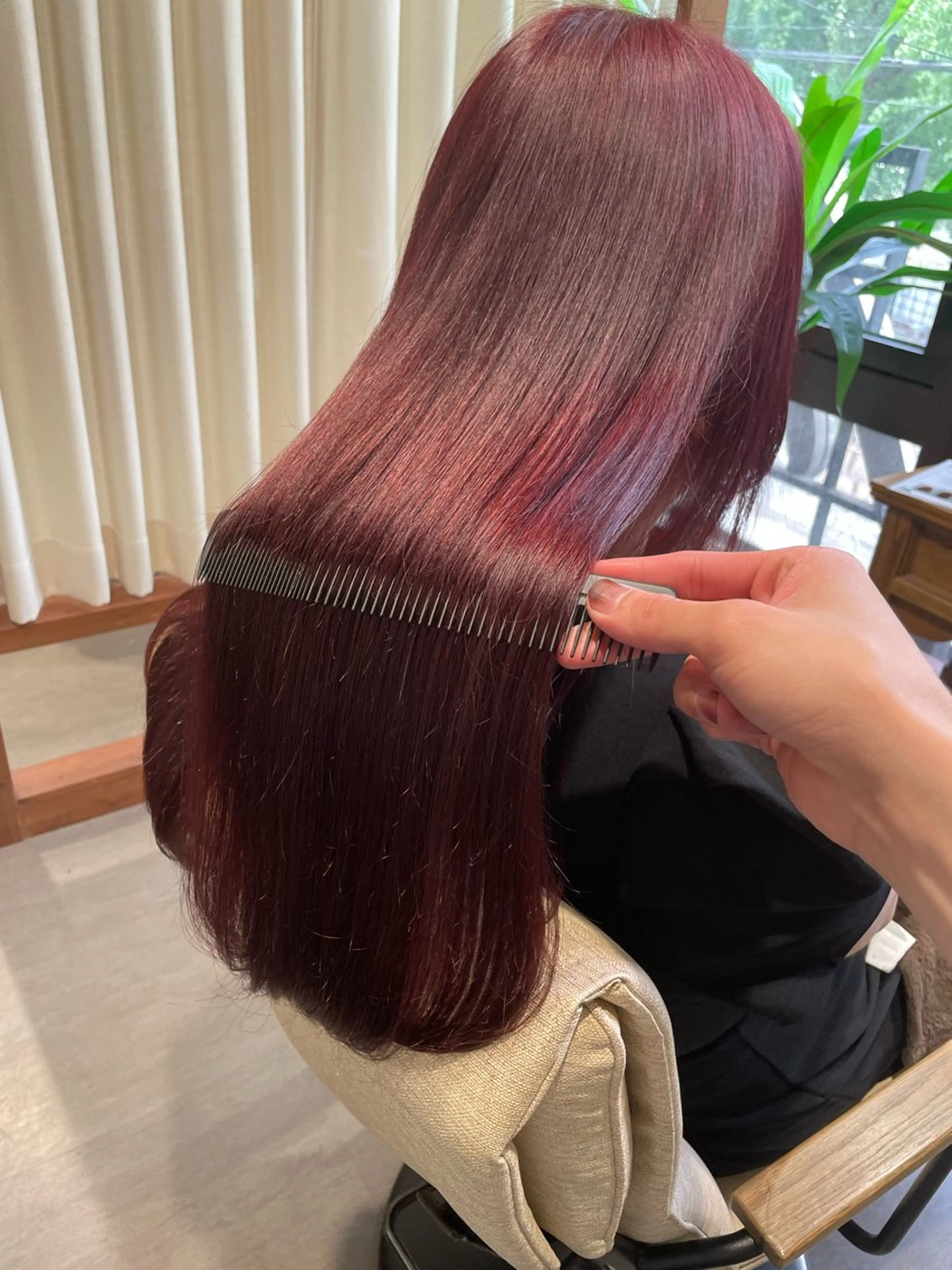 ロング カラー ブリーチ カシス レッドカラー 羽田翔大/ブリーチ/ ボブカット/店長のヘアスタイル