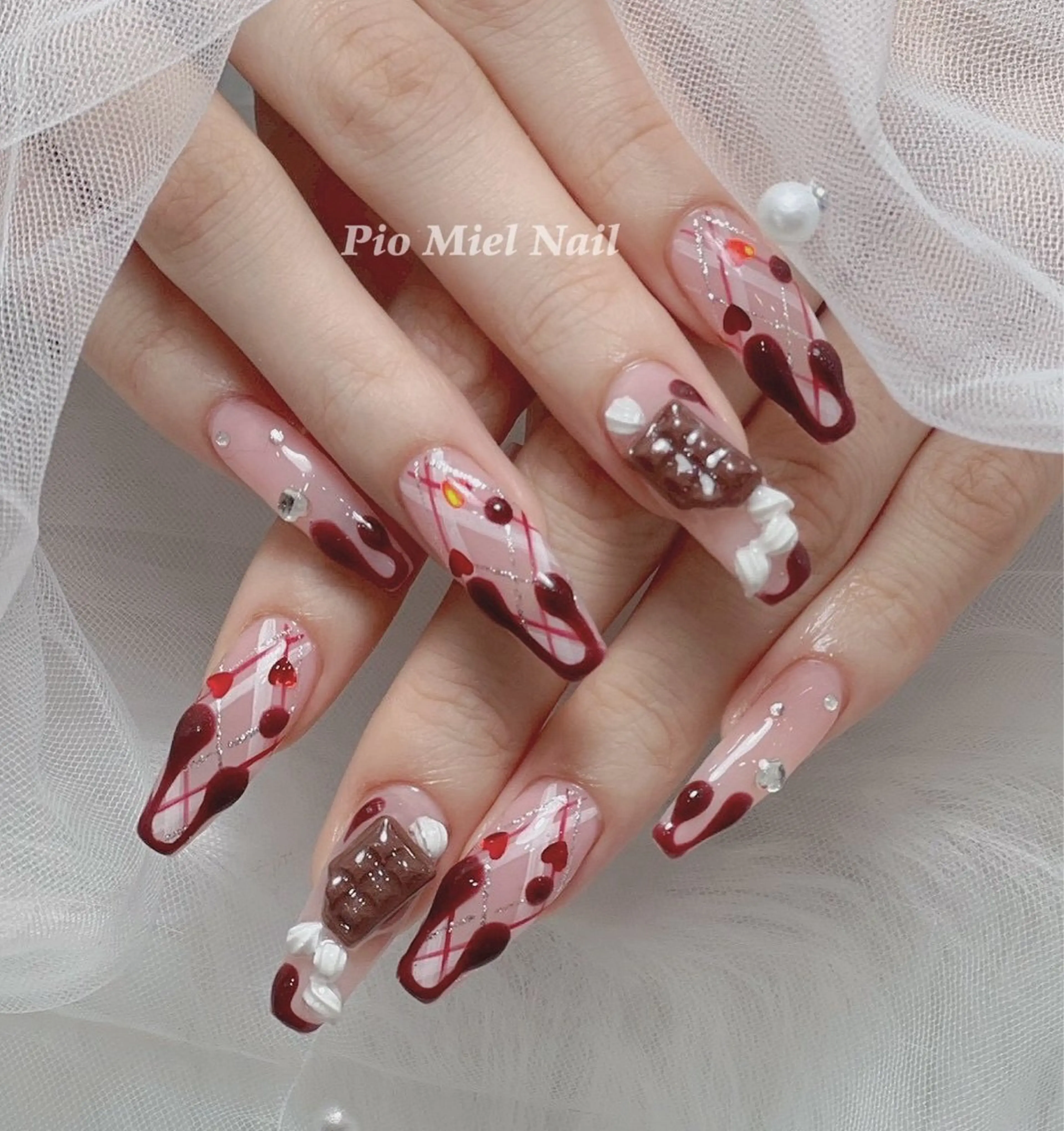 ネイル ハンドネイル HANA 長さだしのネイルデザイン