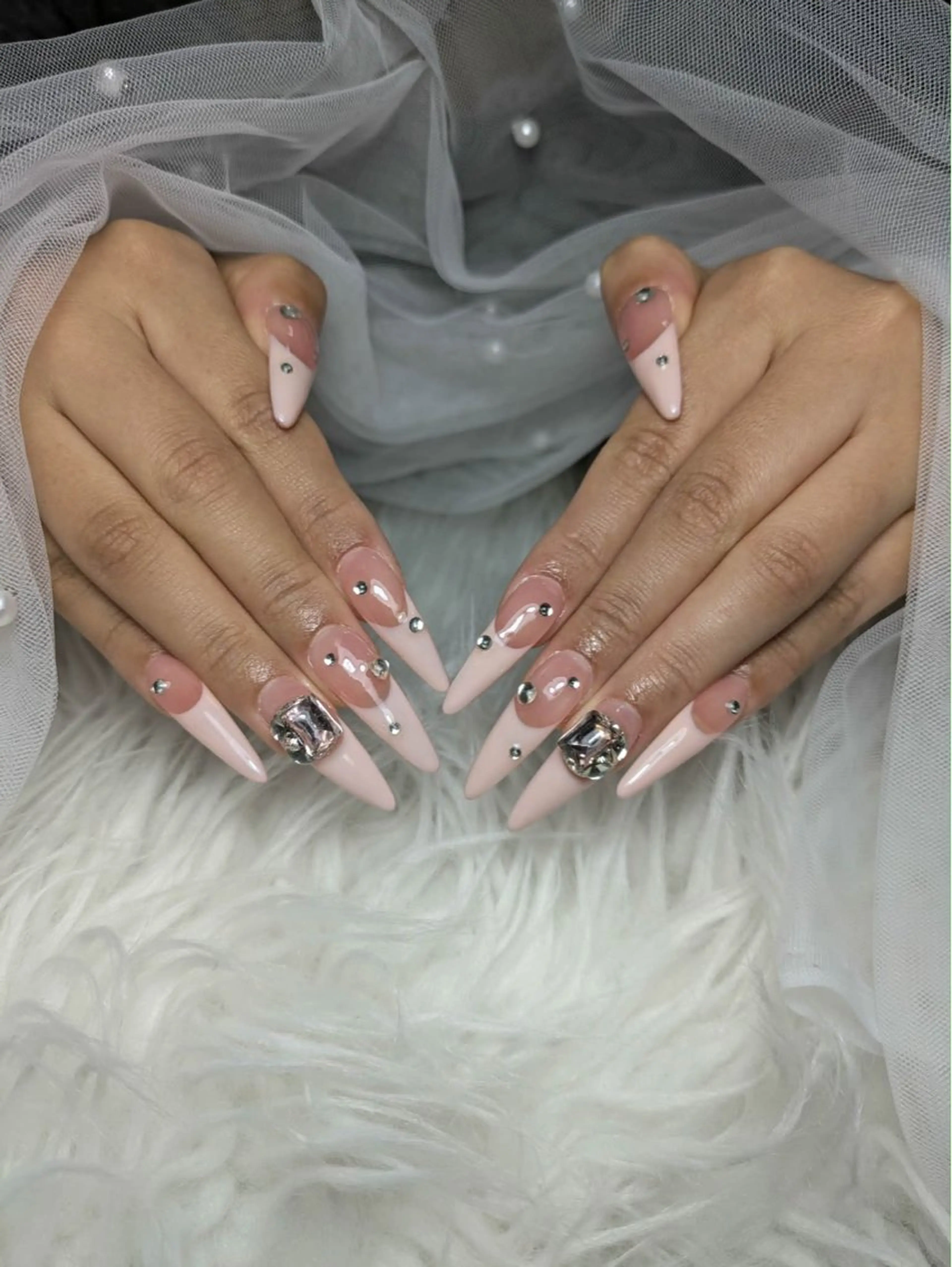 ネイル Queen Nail 柏店　クイーンネイルのネイルデザイン