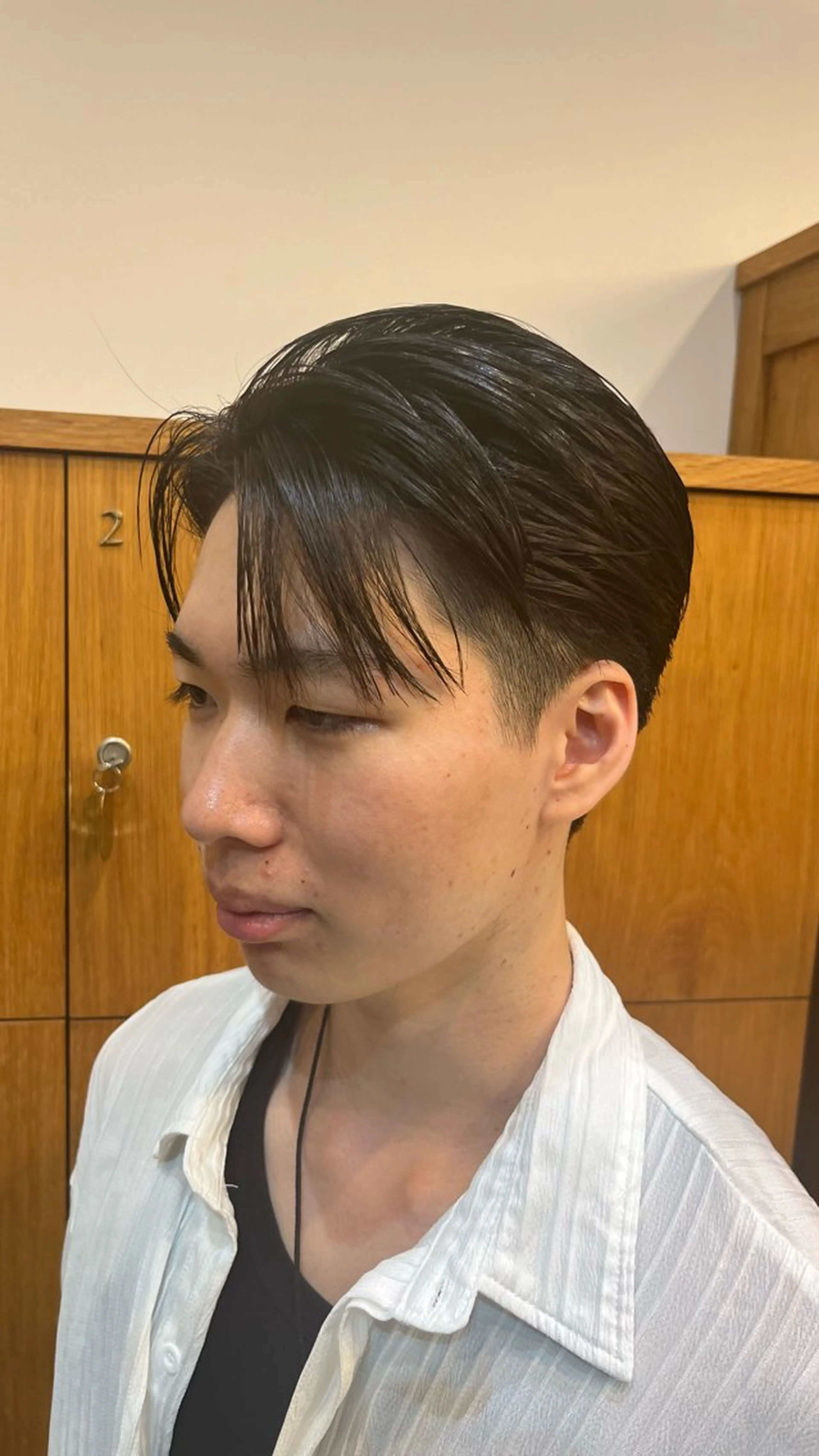 メンズ 岡野 豪のヘアスタイル
