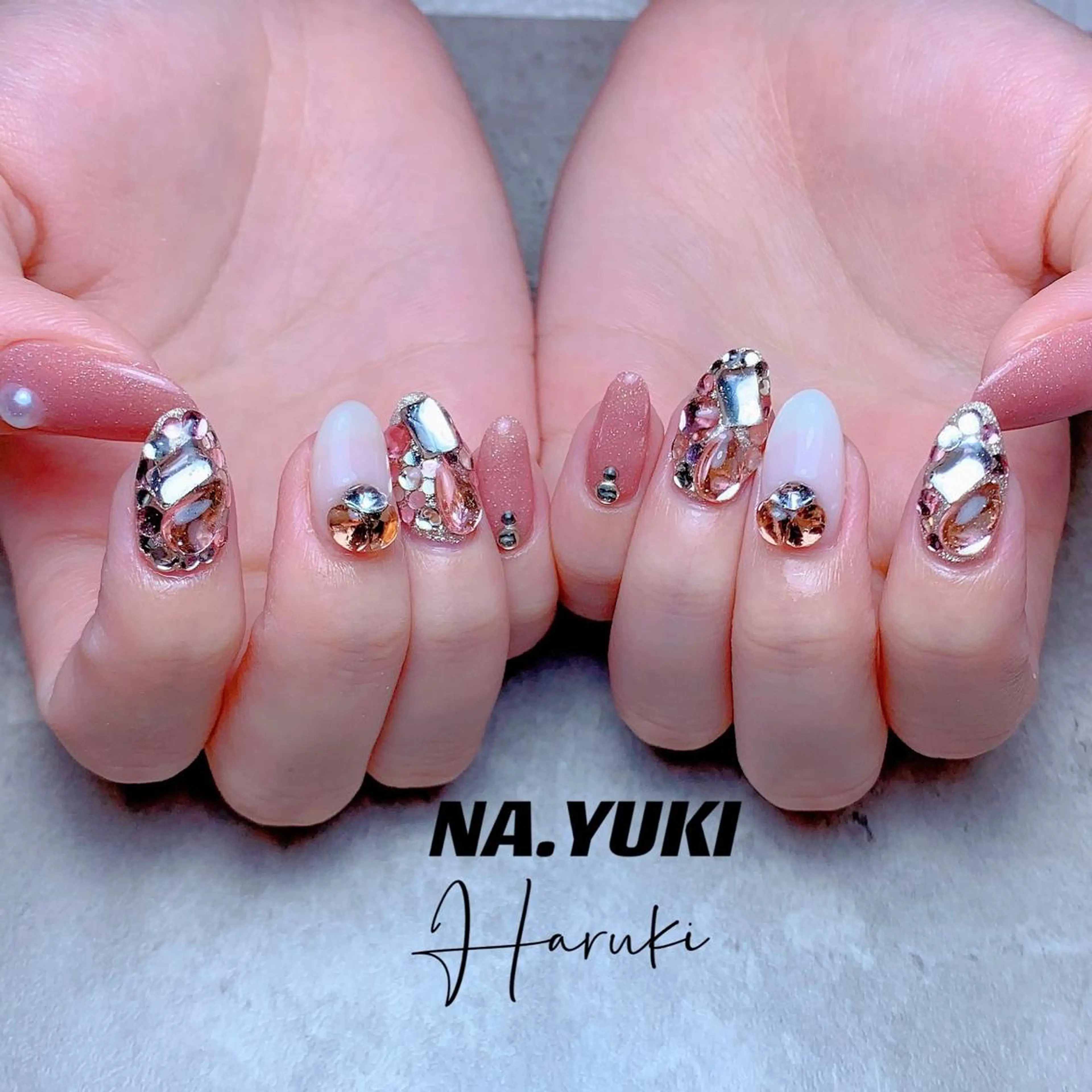 ネイル ハンドネイル ハンドケア ナユキNA.YUKI 池袋店のネイルデザイン