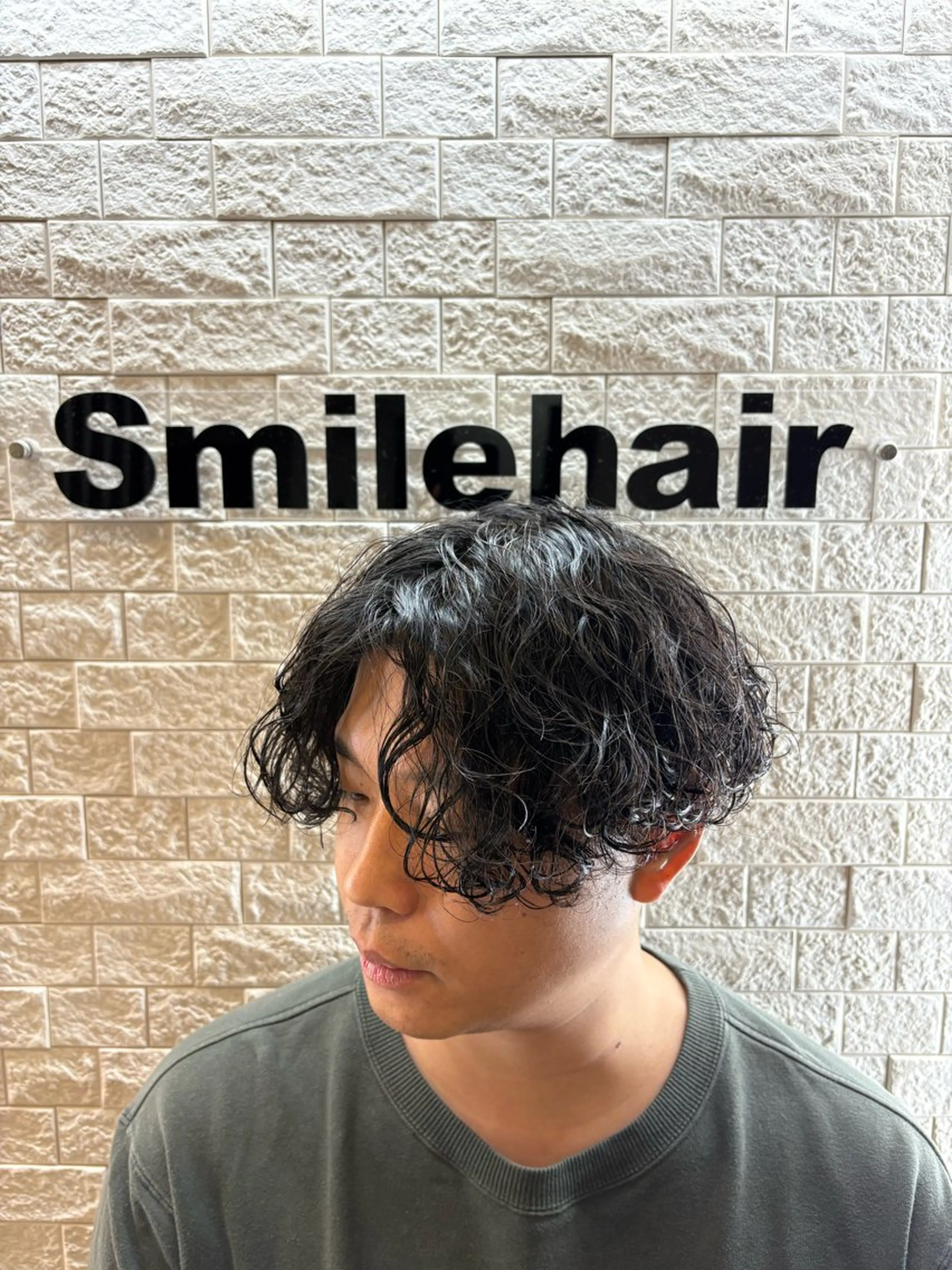 ミディアム カット パーマ メンズカットNo,1 小池 魔裟斗のヘアスタイル