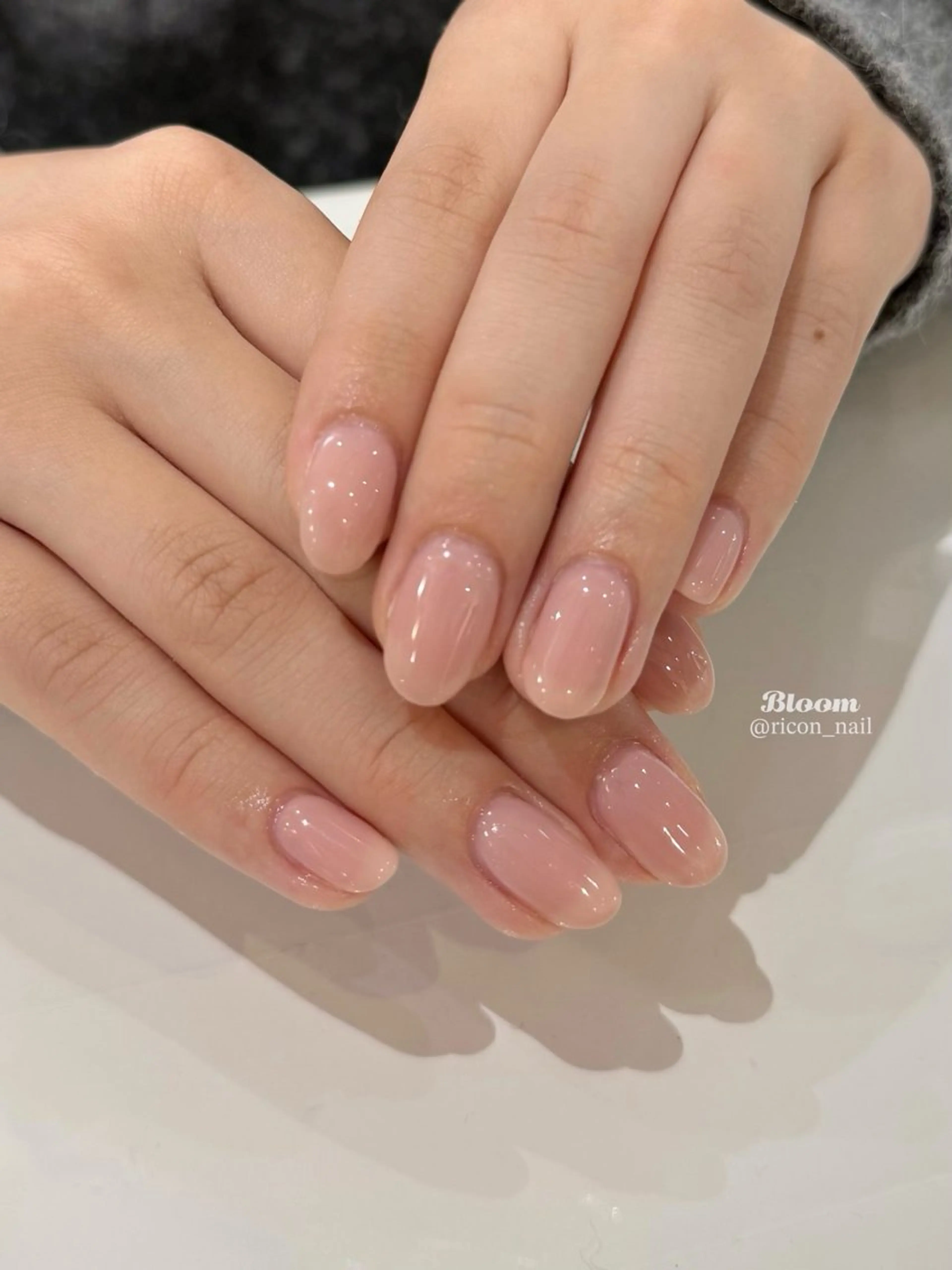 ネイル ワンカラーネイル Bloom 莉子のネイルデザイン