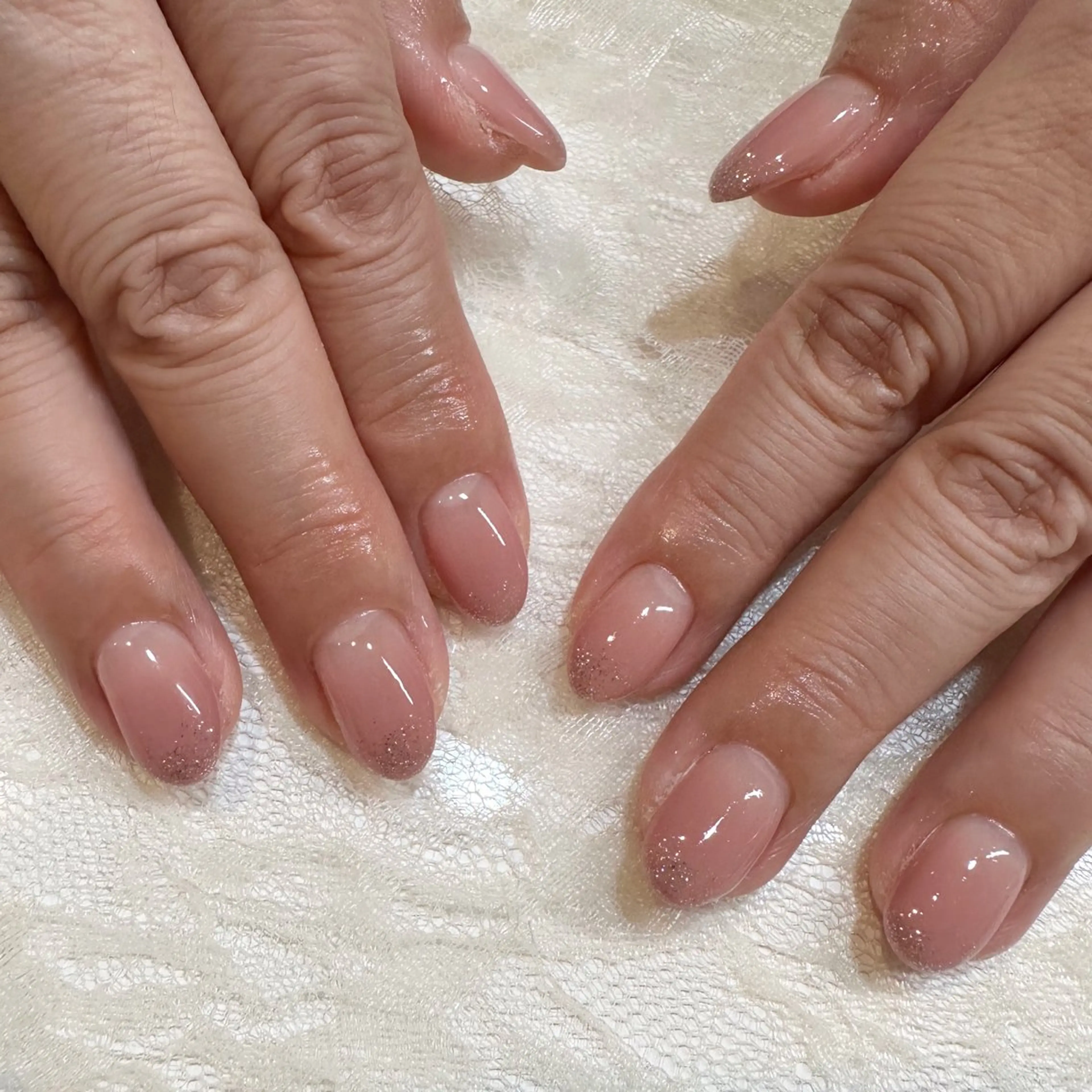 ネイル グラデーション nailist yuiのネイルデザイン