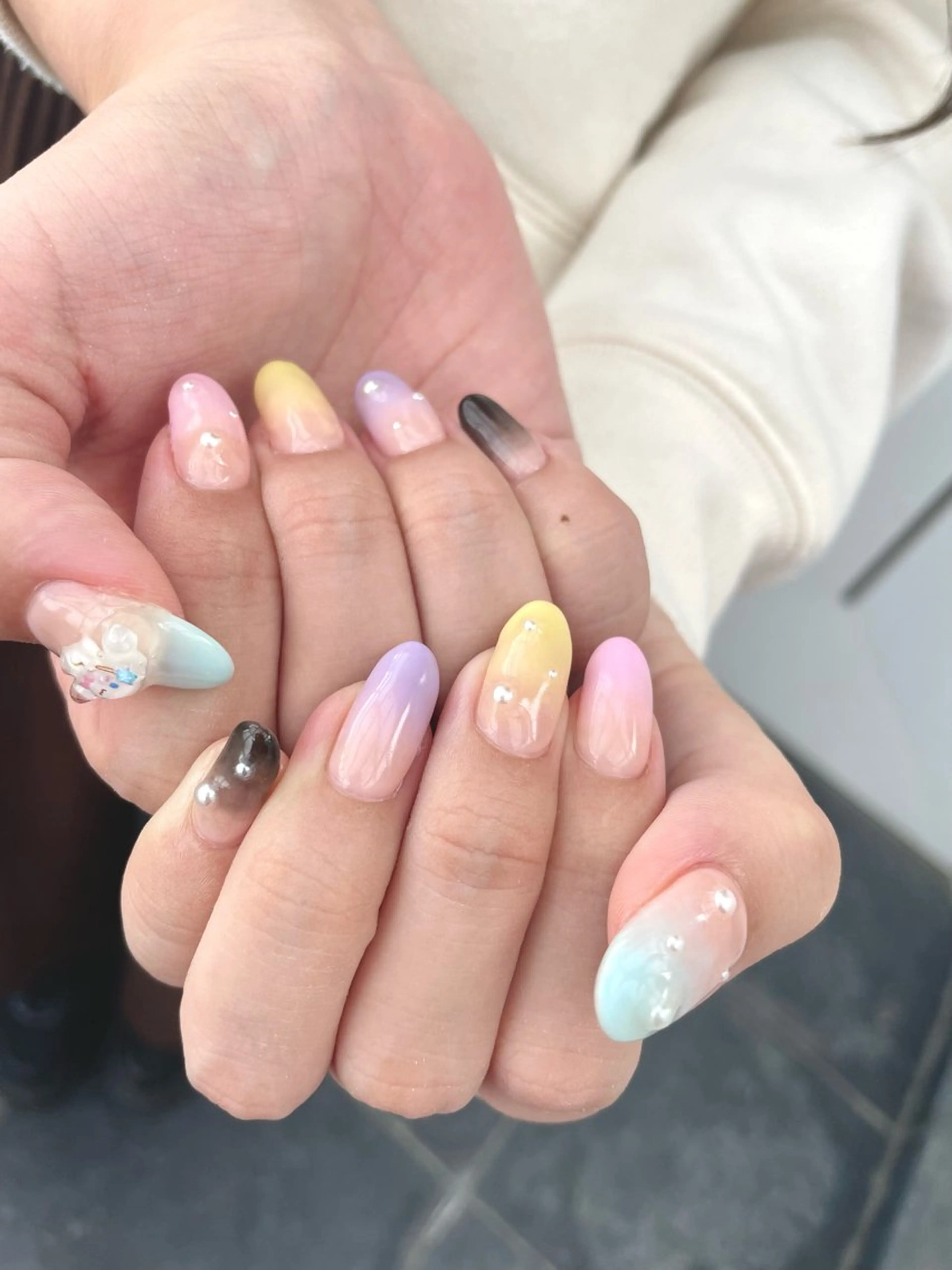 ネイル ハンドネイル Nail ヌシん家 AKANEのネイルデザイン