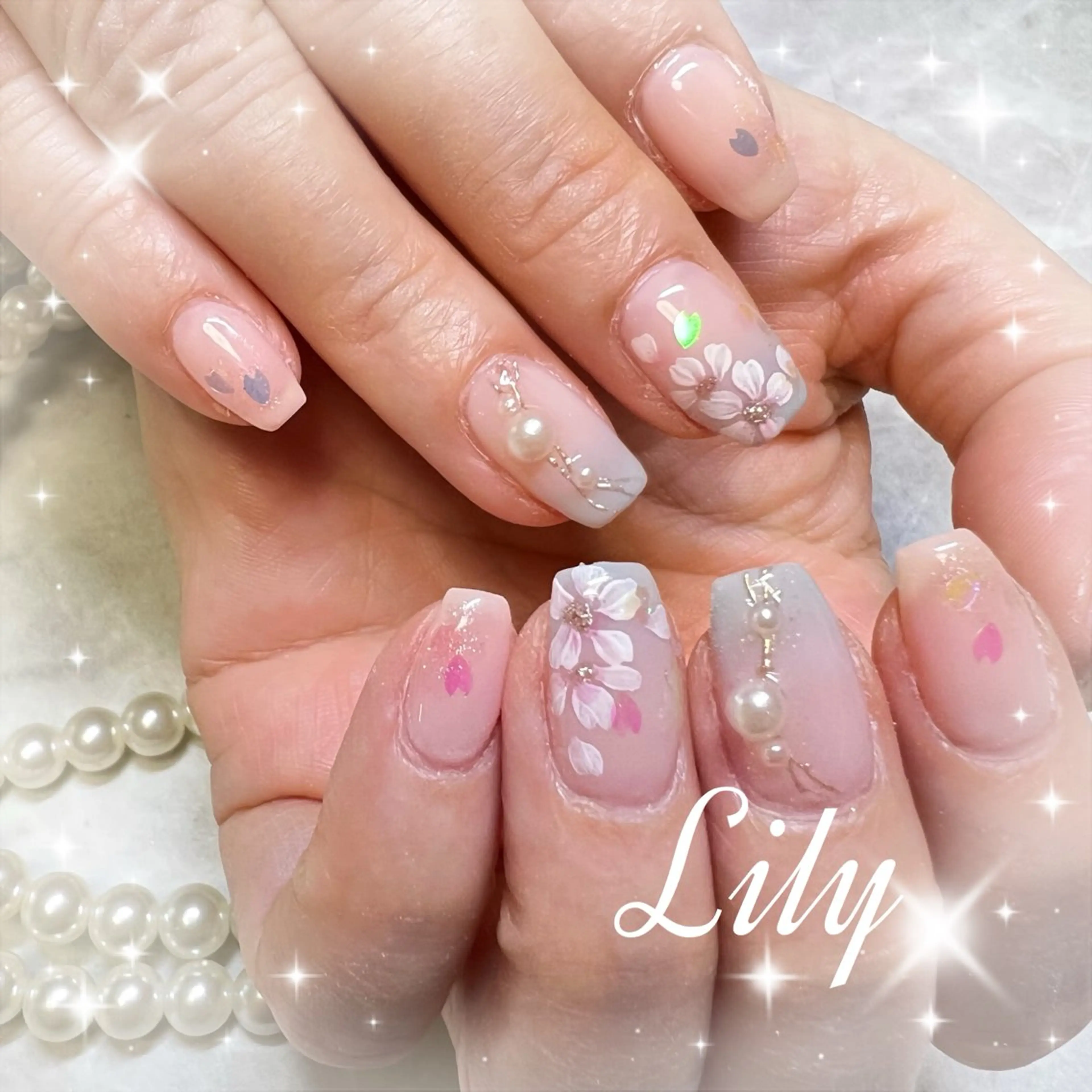 ネイル 桜ネイル ハンドネイル Lily*nail 🌻Mii🌻のネイルデザイン
