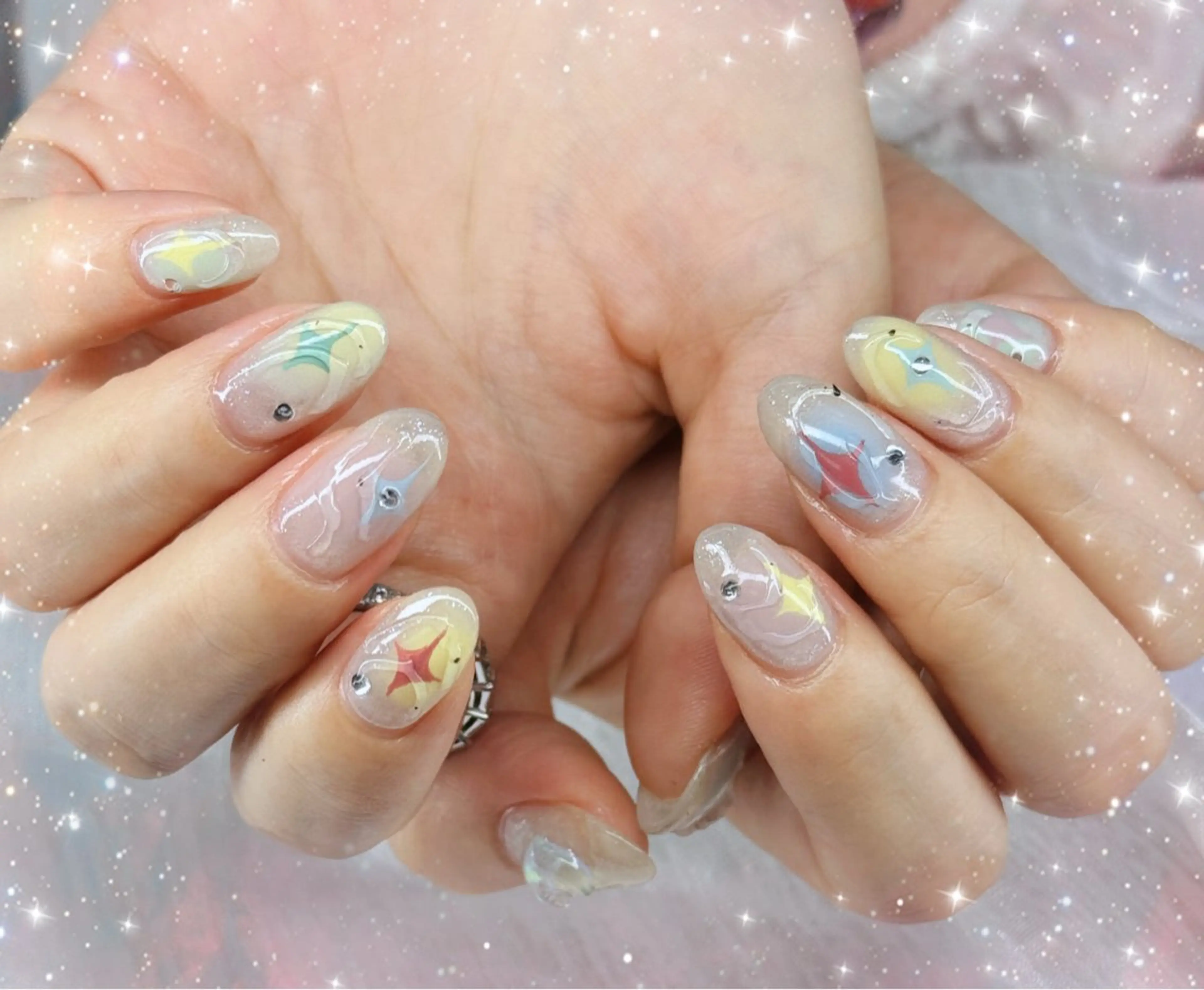 ネイル ハンドネイル AngelChris ビューティーサロンのネイルデザイン